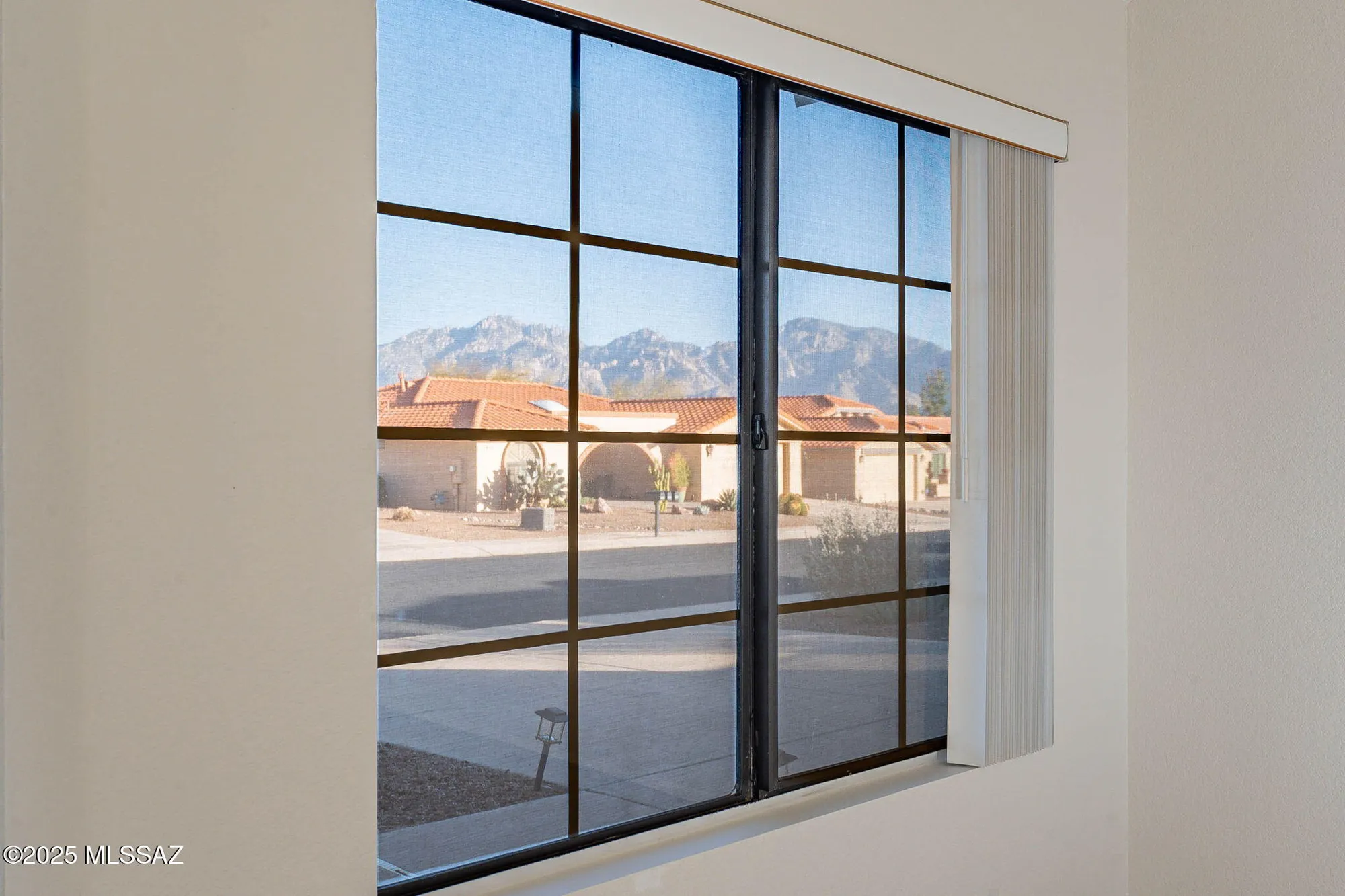 Property Slideshow image 6 of 27 | 14385 n coyote canyon ln, Oro Valley, AZ, 85755