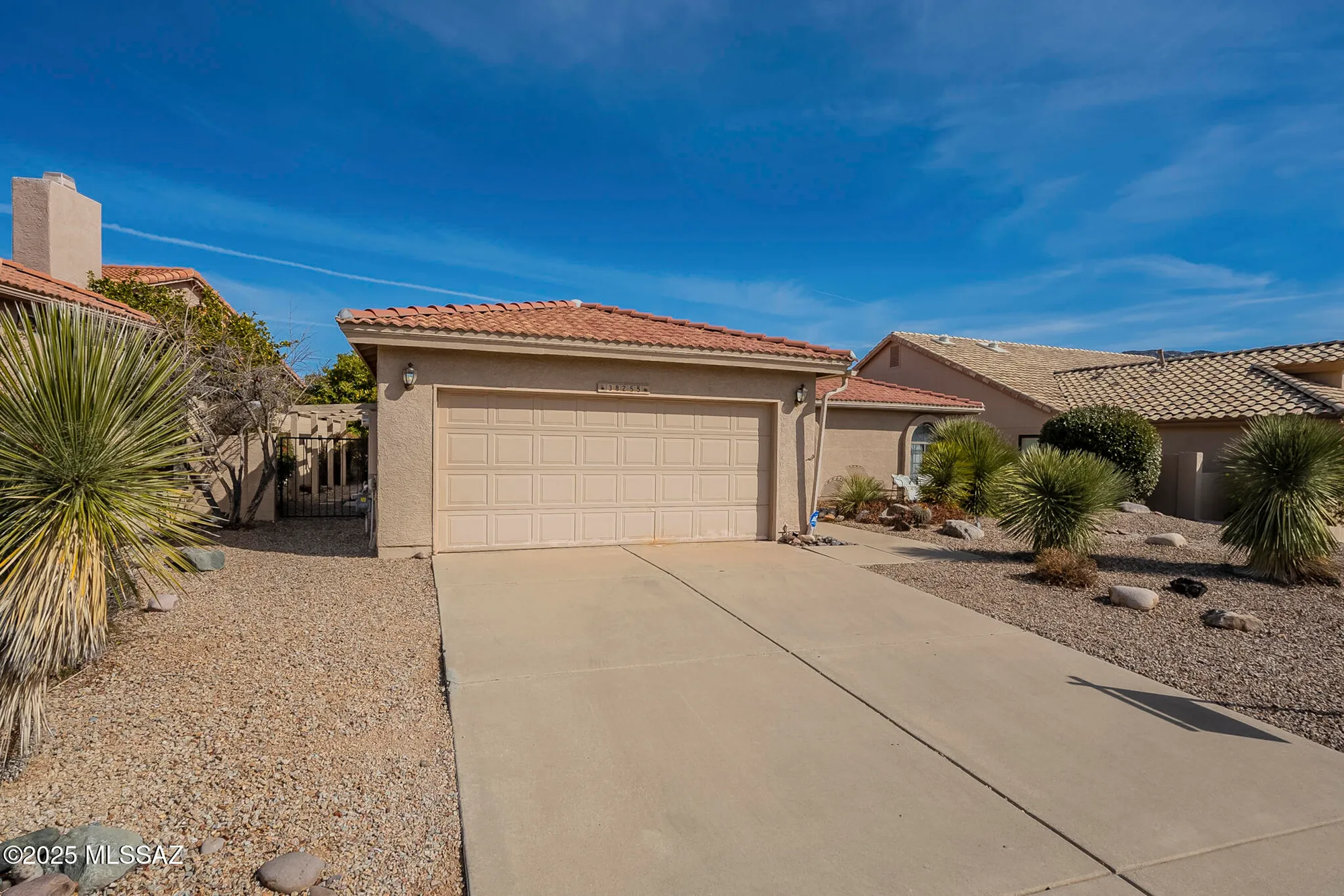 Property Slideshow image 4 of 50 | 38255 s samaniego dr, Tucson, AZ, 85739