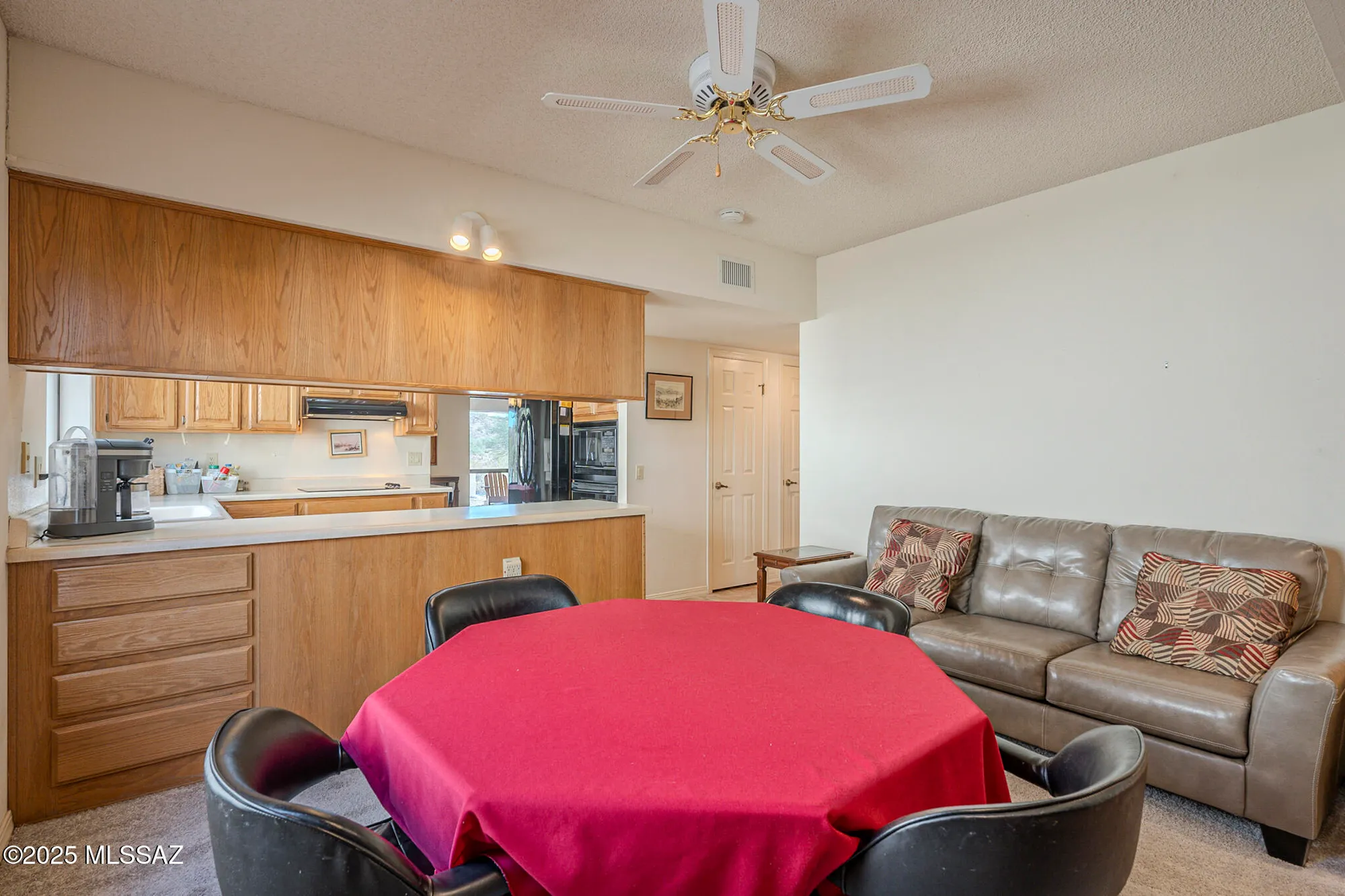 Property Slideshow image 20 of 50 | 38255 s samaniego dr, Tucson, AZ, 85739