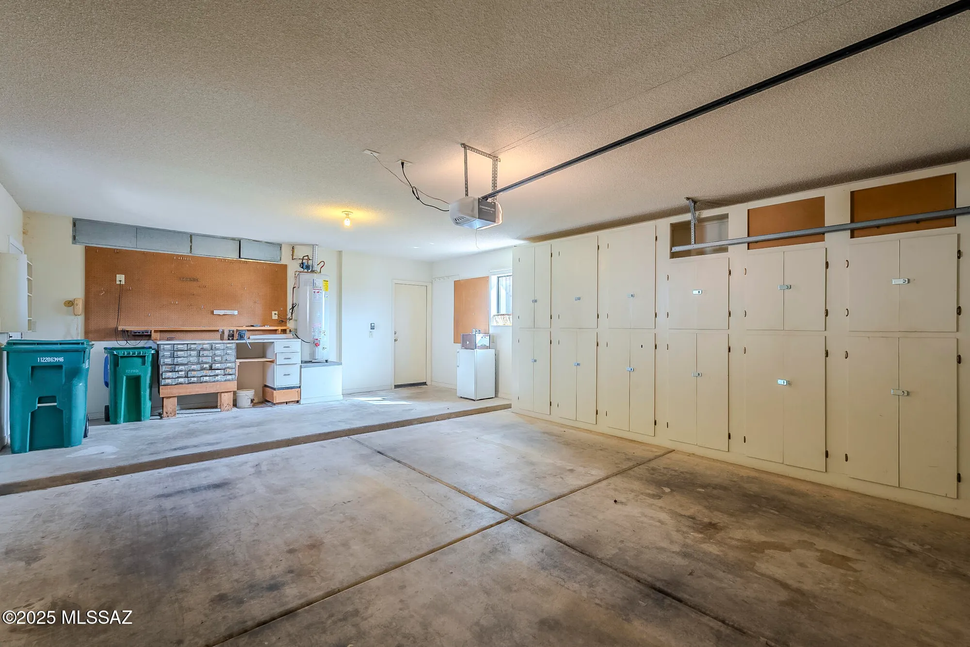 Property Slideshow image 36 of 50 | 38255 s samaniego dr, Tucson, AZ, 85739