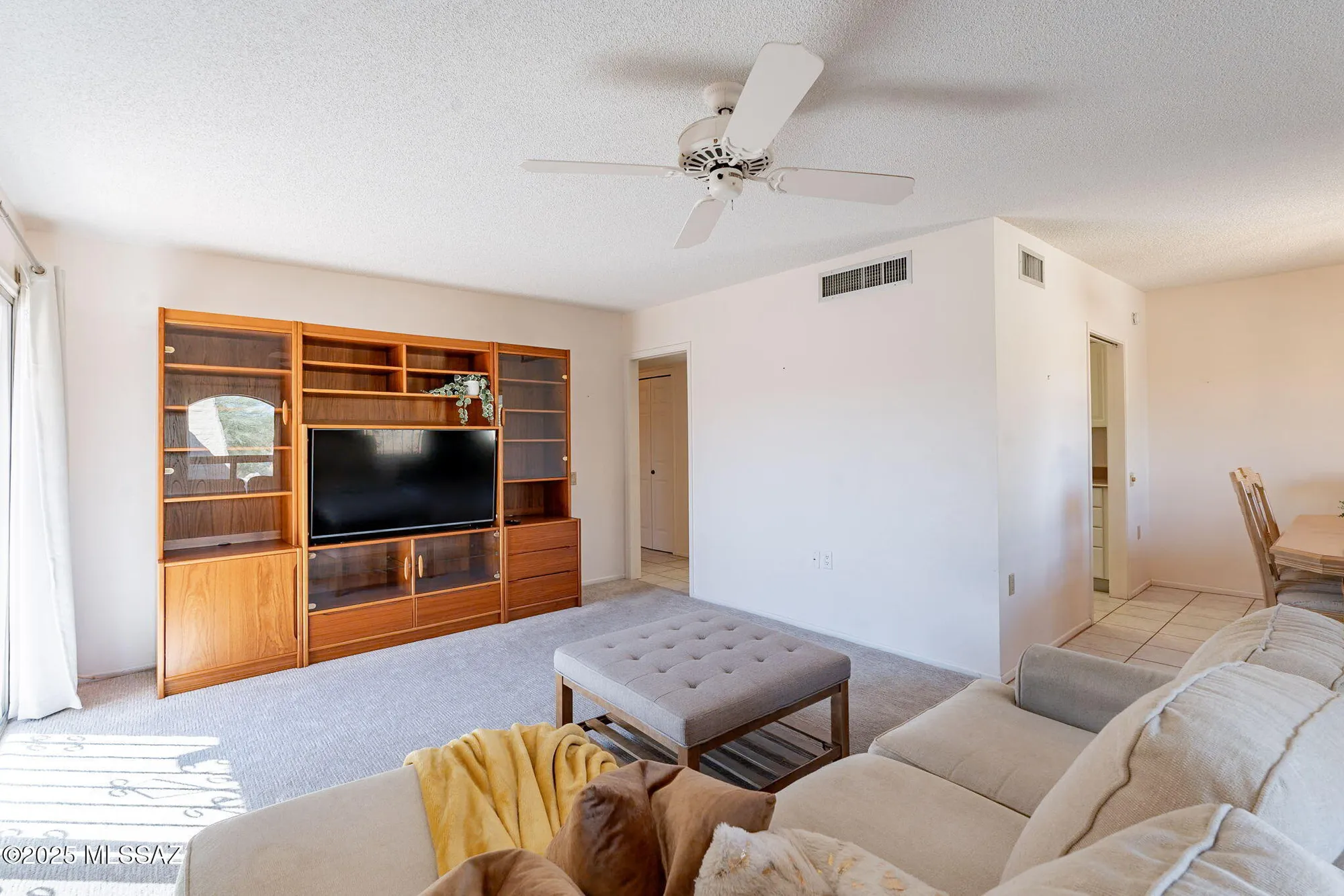 Property Slideshow image 5 of 27 | 606 w placita nueva, Green Valley, AZ, 85614