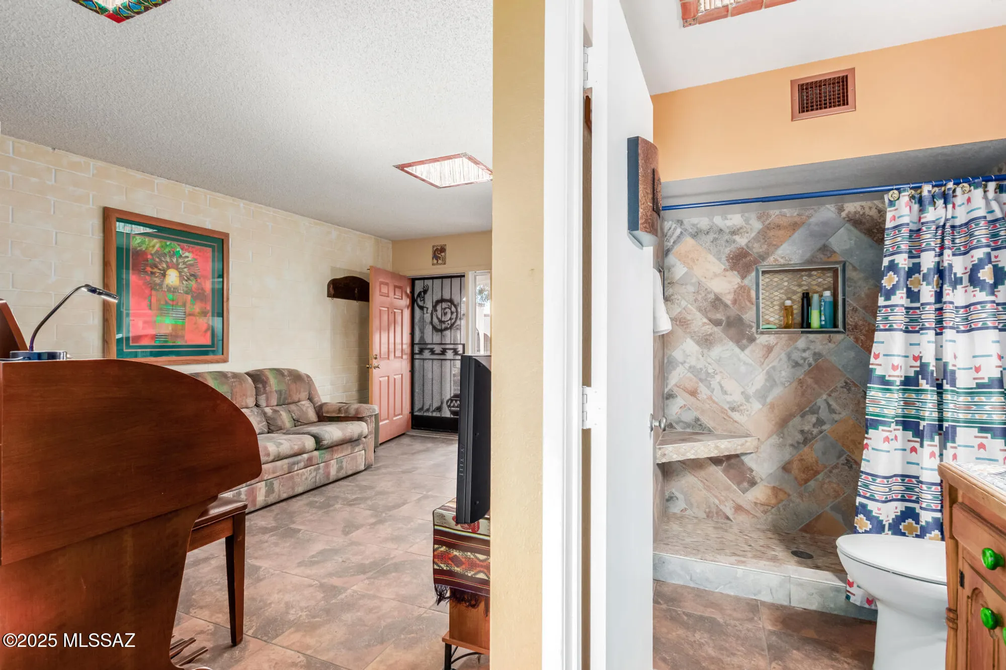 Property Slideshow image 23 of 26 | 175 w calle del ano, Green Valley, AZ, 85614