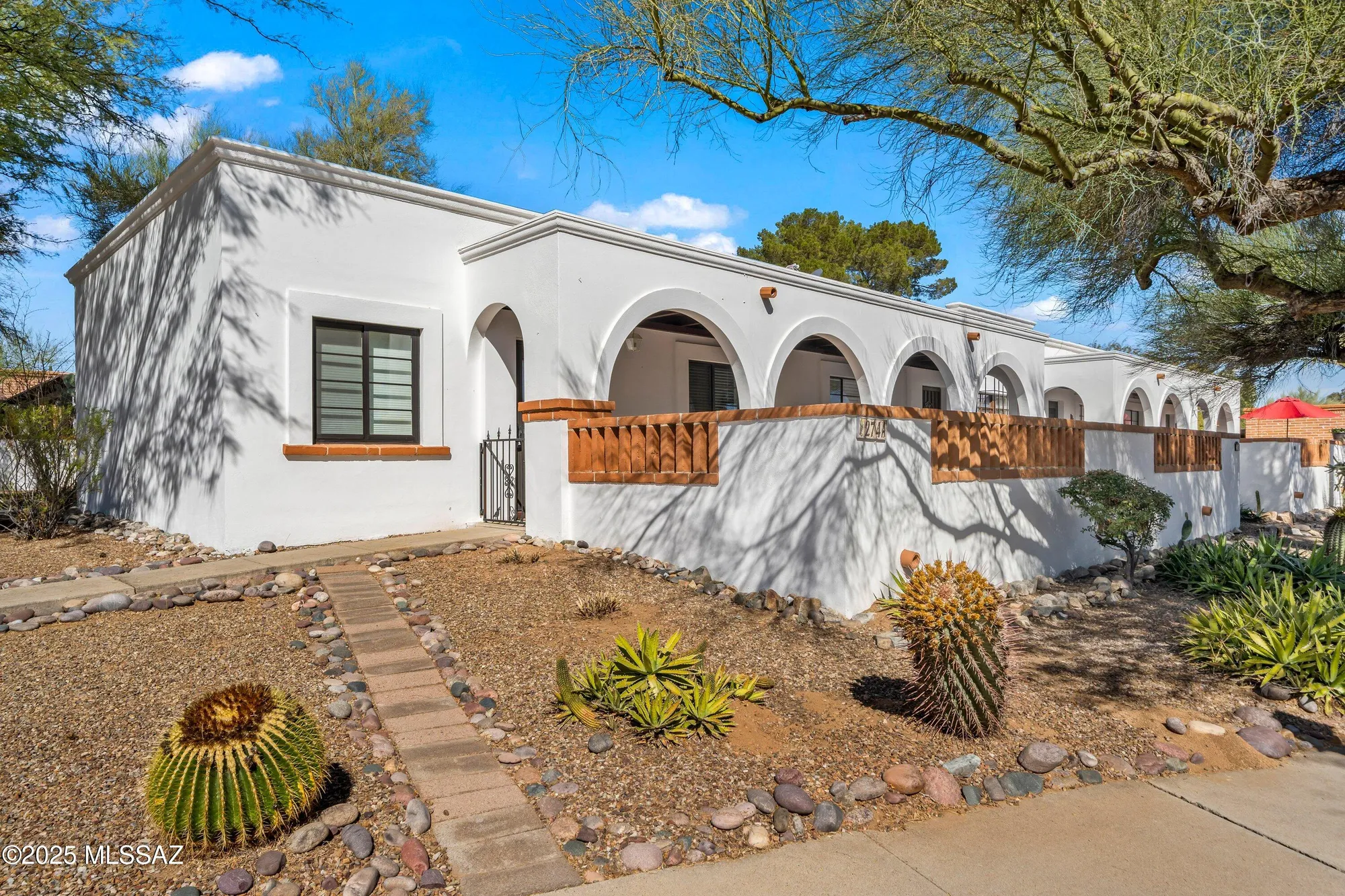 Property Slideshow image 2 of 28 | 274 s paseo quinta a, Green Valley, AZ, 85614