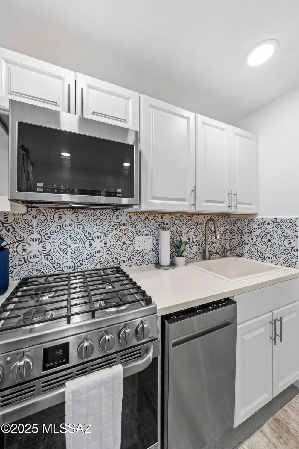 Property Slideshow image 10 of 28 | 274 s paseo quinta a, Green Valley, AZ, 85614