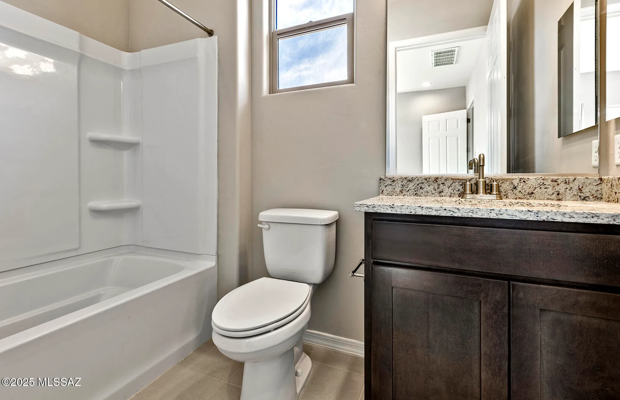 Property Slideshow image 5 of 29 | 8258 s sonoran oak dr, Tucson, AZ, 85747