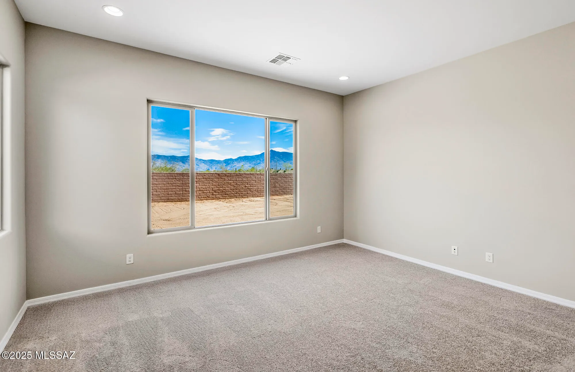 Property Slideshow image 24 of 29 | 8258 s sonoran oak dr, Tucson, AZ, 85747