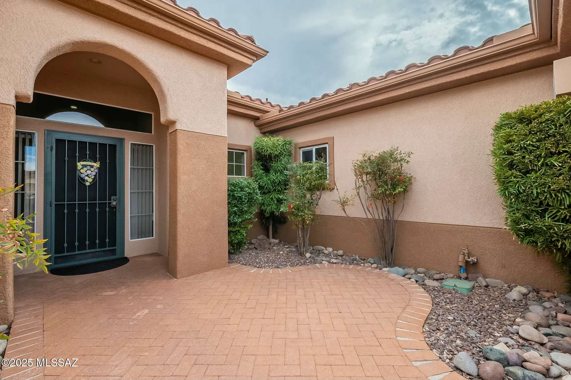Property Slideshow image 8 of 32 | 2090 e buster mountain dr, Oro Valley, AZ, 85755