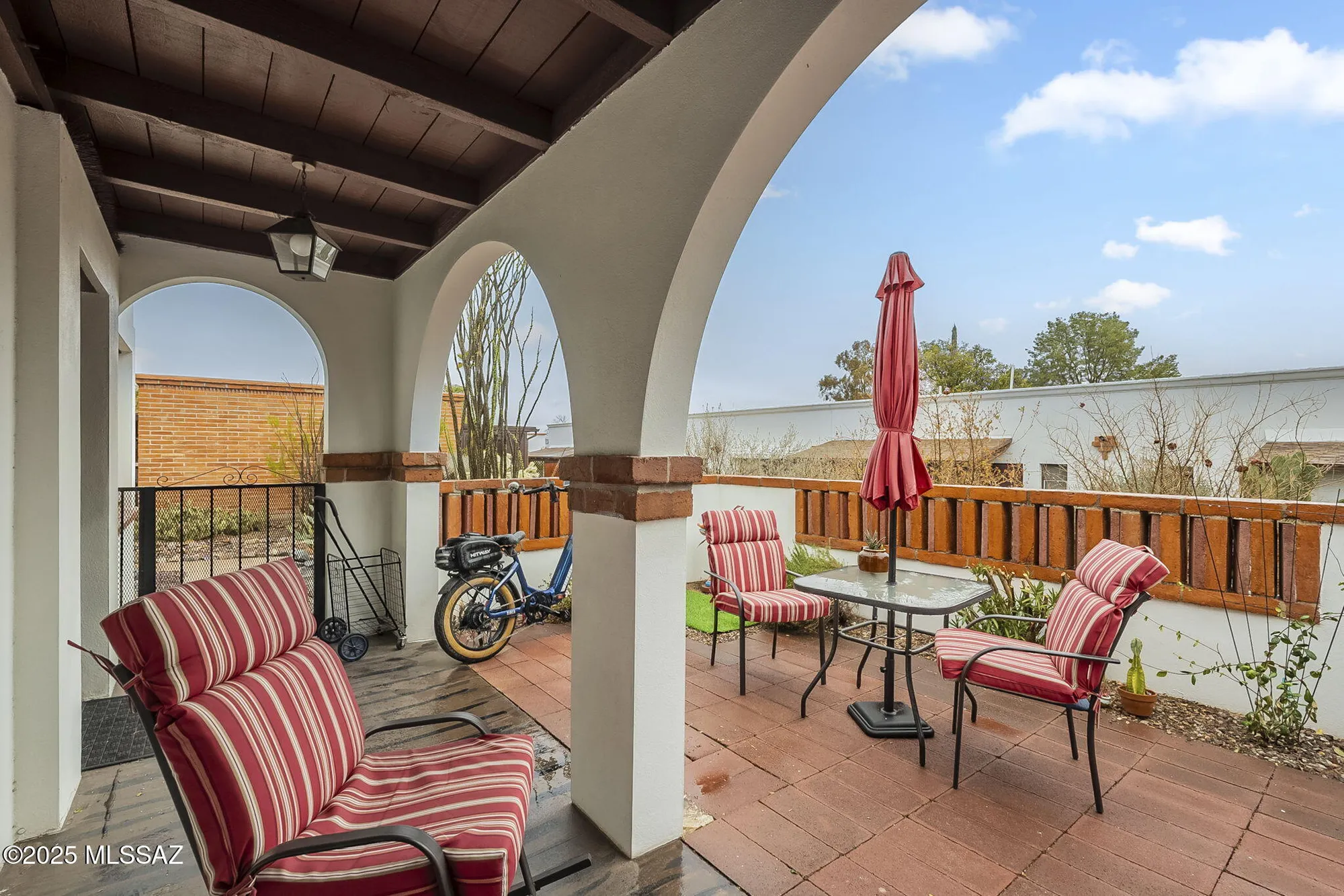 Property Slideshow image 1 of 31 | 392 s paseo madera d, Green Valley, AZ, 85614