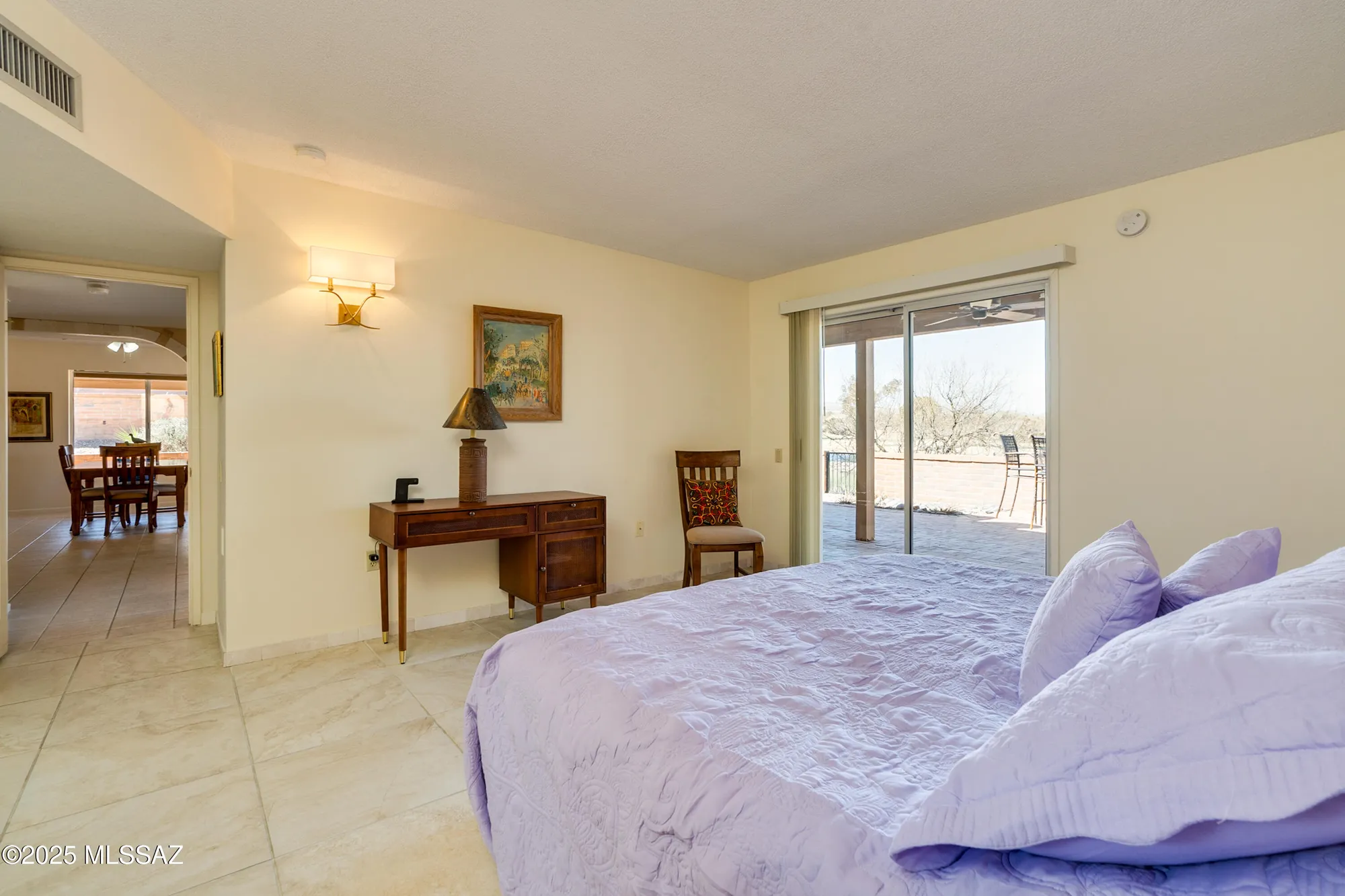 Property Slideshow image 32 of 50 | 736 w desert hills dr, Green Valley, AZ, 85622