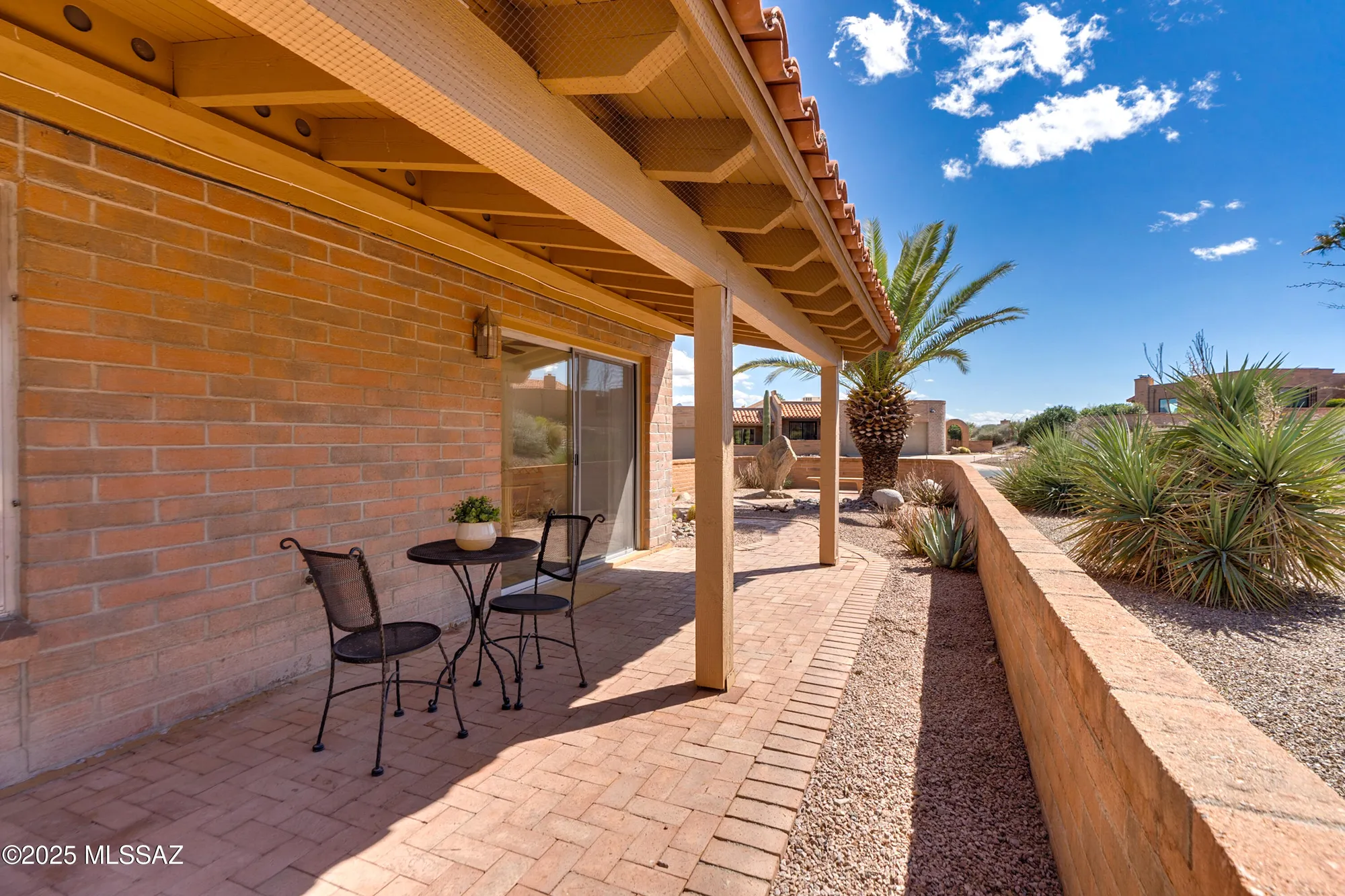 Property Slideshow image 41 of 50 | 736 w desert hills dr, Green Valley, AZ, 85622