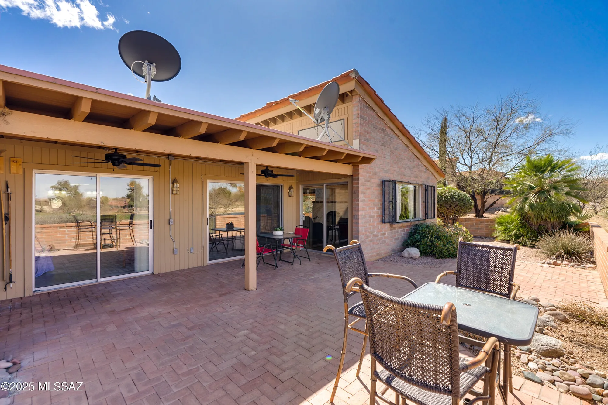 Property Slideshow image 44 of 50 | 736 w desert hills dr, Green Valley, AZ, 85622