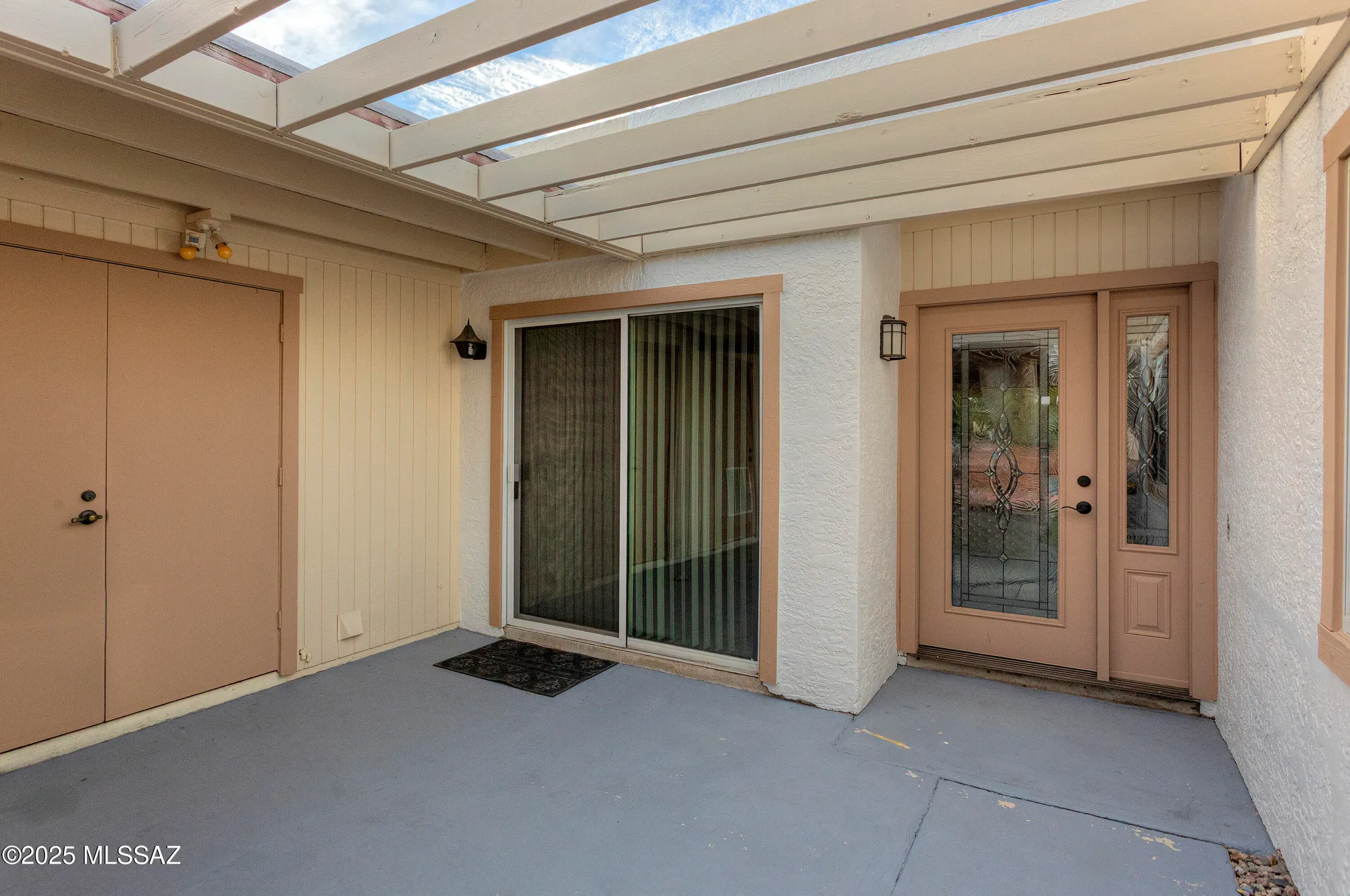 Property Slideshow image 4 of 32 | 1336 s desert meadows cir, Green Valley, AZ, 85614