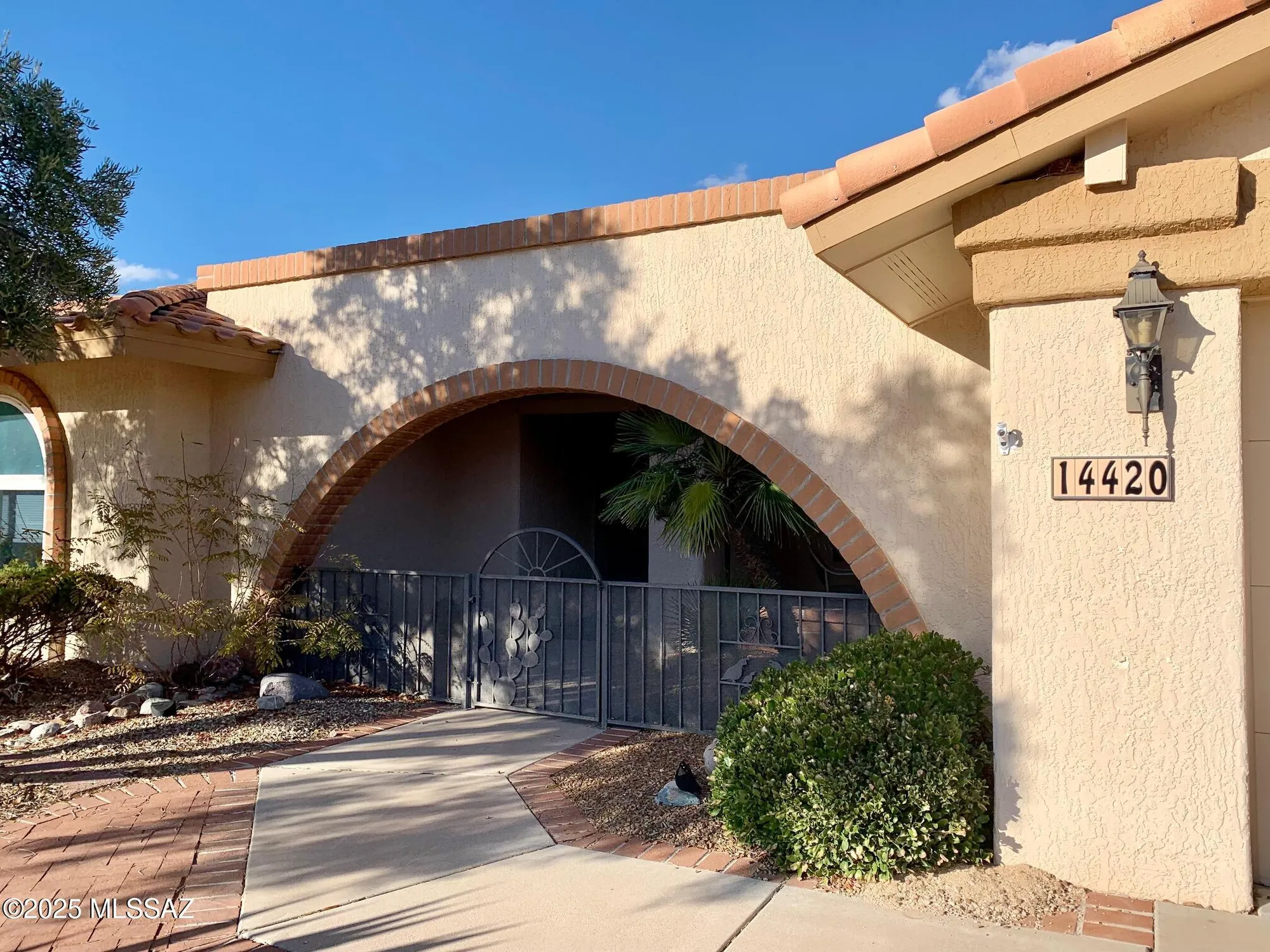 Property Slideshow image 3 of 45 | 14420 n del webb blvd, Oro Valley, AZ, 85755