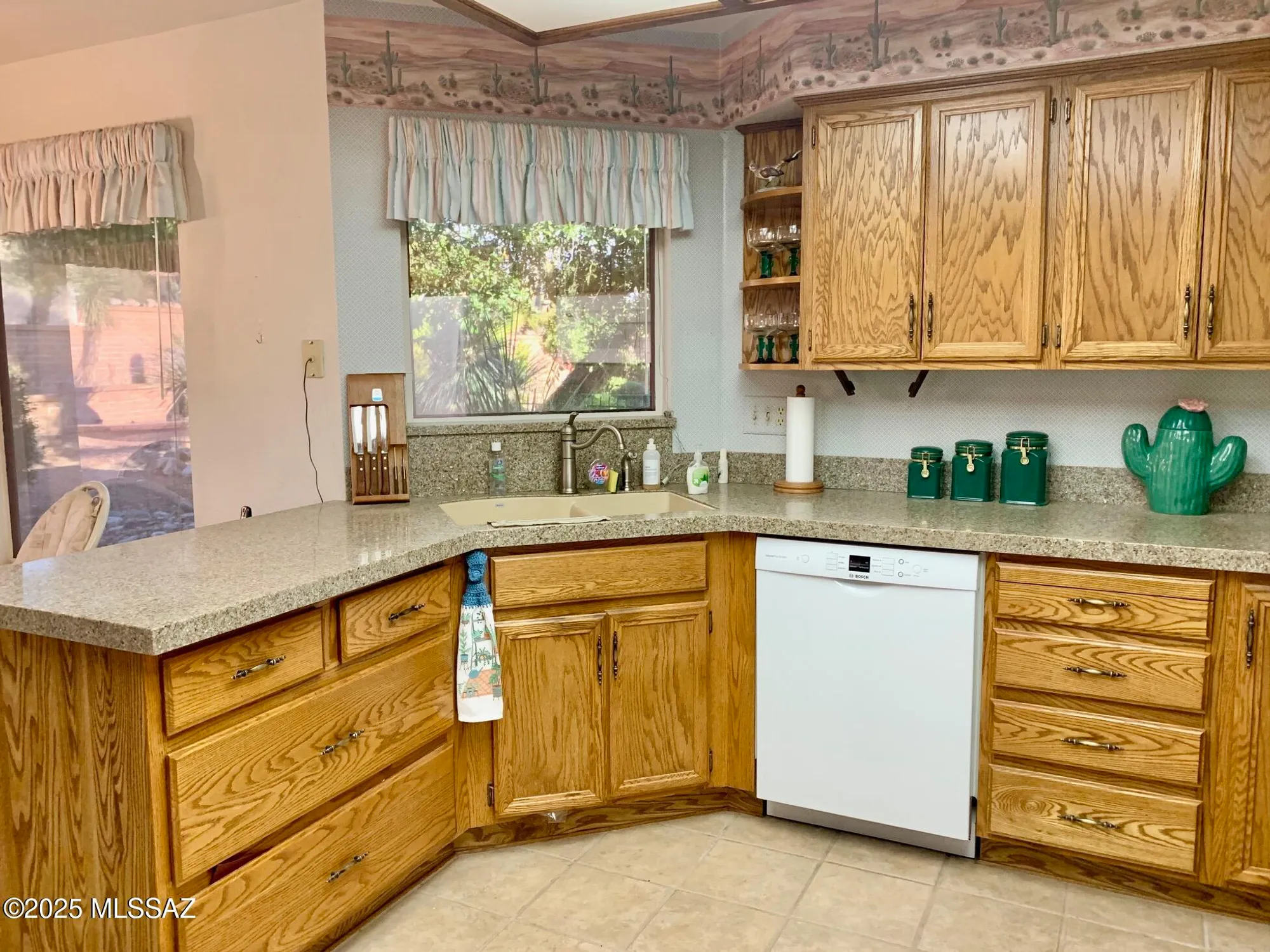 Property Slideshow image 13 of 45 | 14420 n del webb blvd, Oro Valley, AZ, 85755