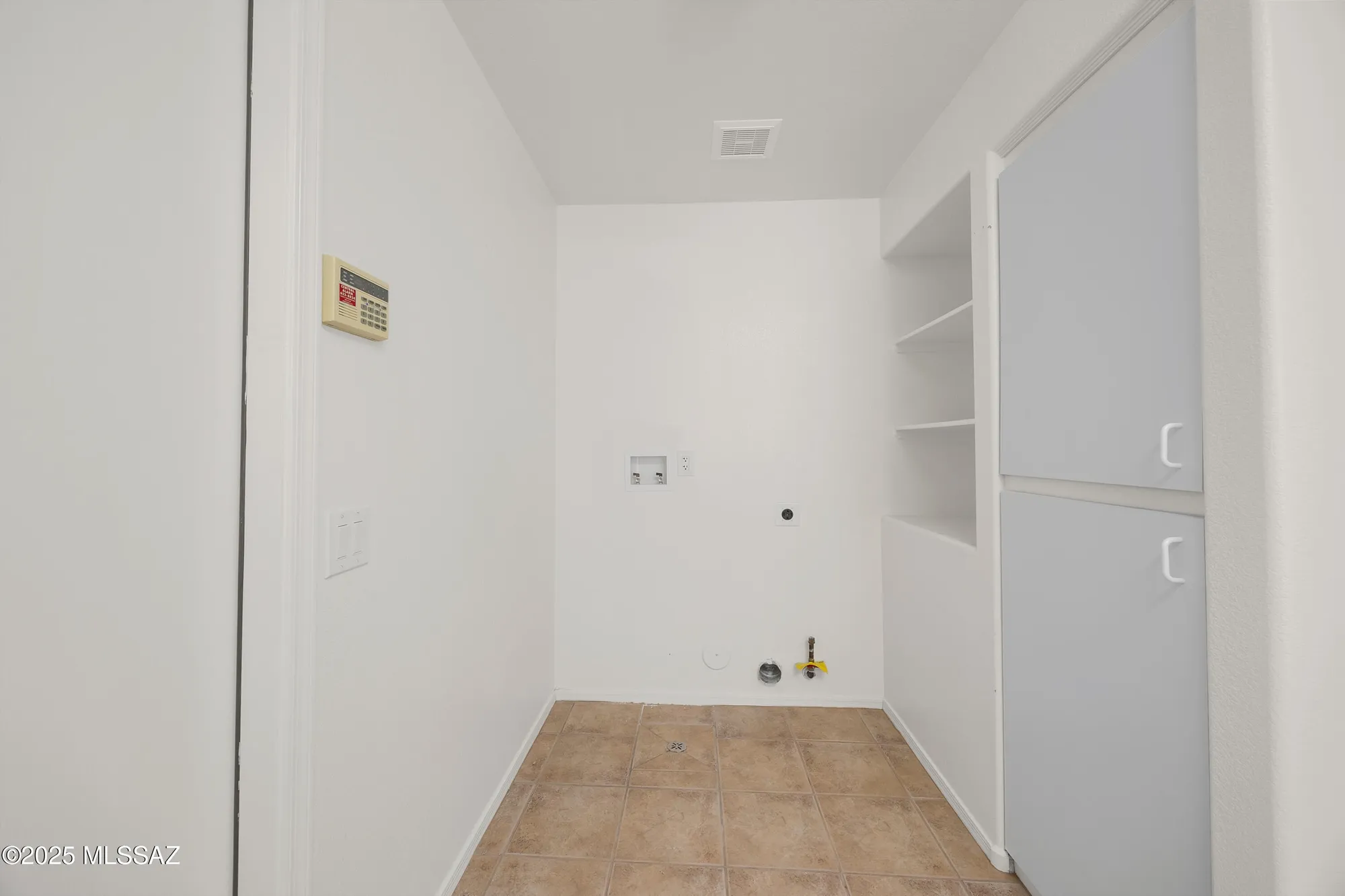 Property Slideshow image 31 of 35 | 63606 e desert peak dr, Tucson, AZ, 85739