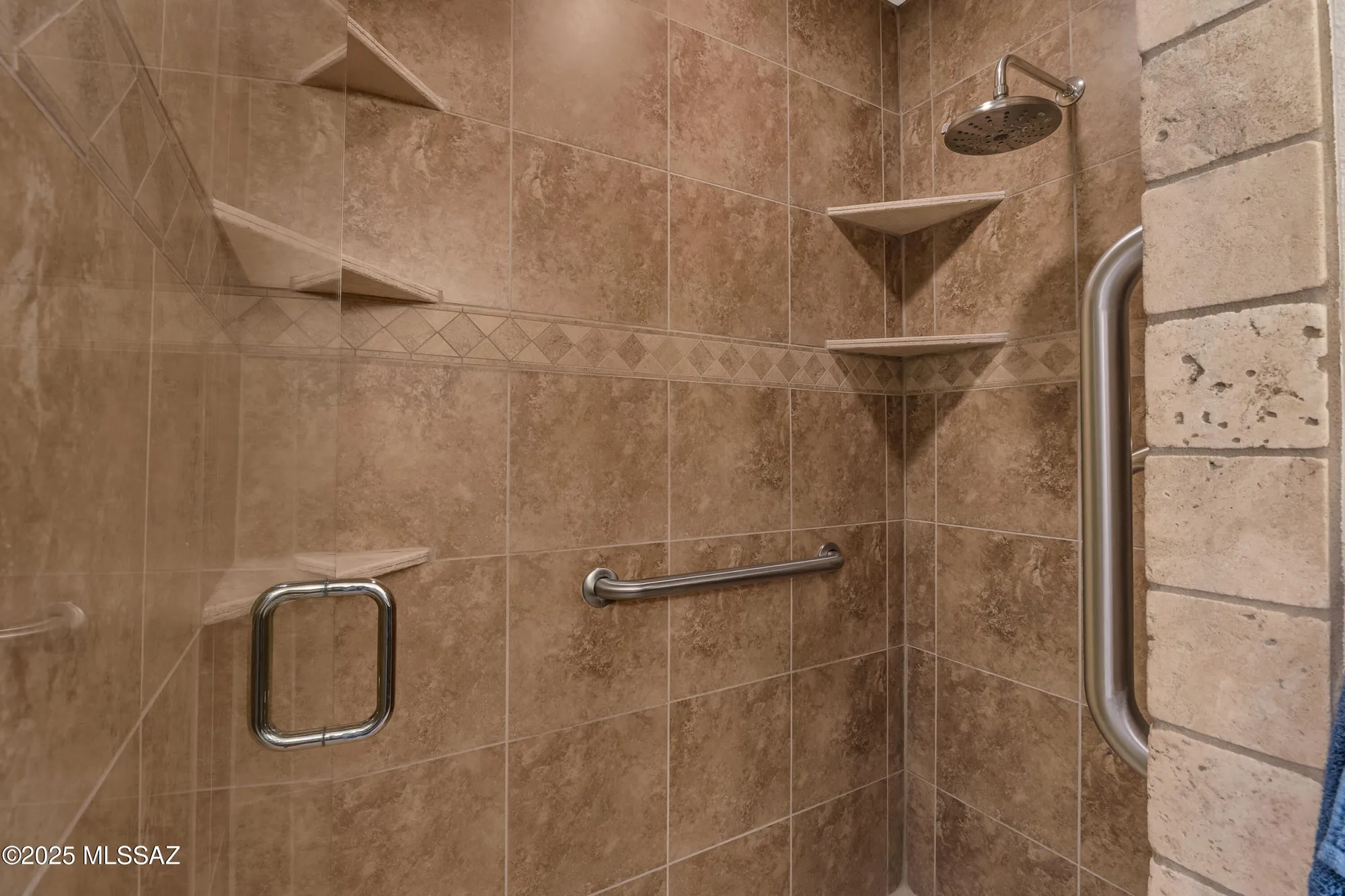 Property Slideshow image 12 of 35 | 63606 e desert peak dr, Tucson, AZ, 85739