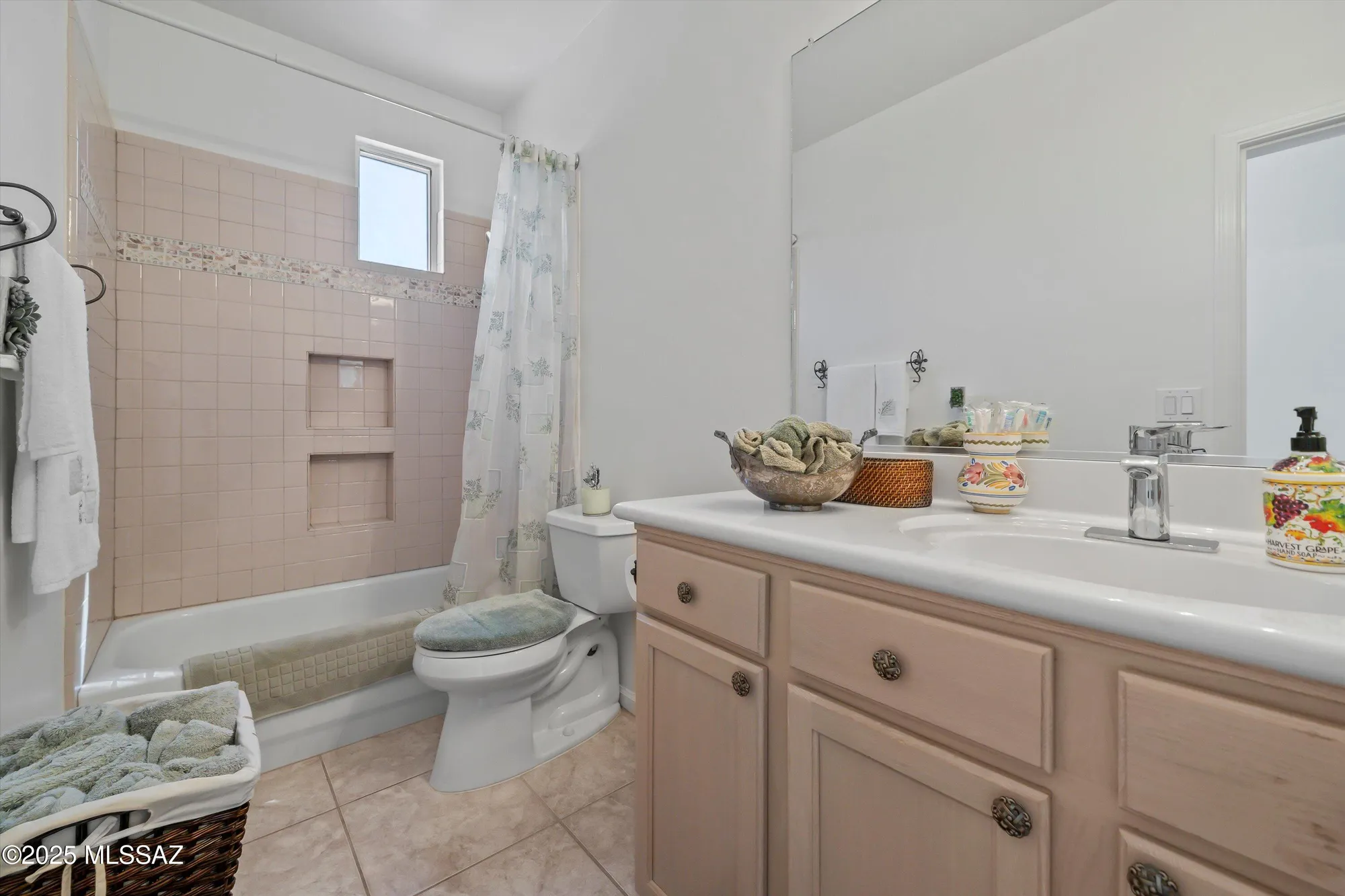 Property Slideshow image 32 of 39 | 2315 e bonita canyon dr, Green Valley, AZ, 85614