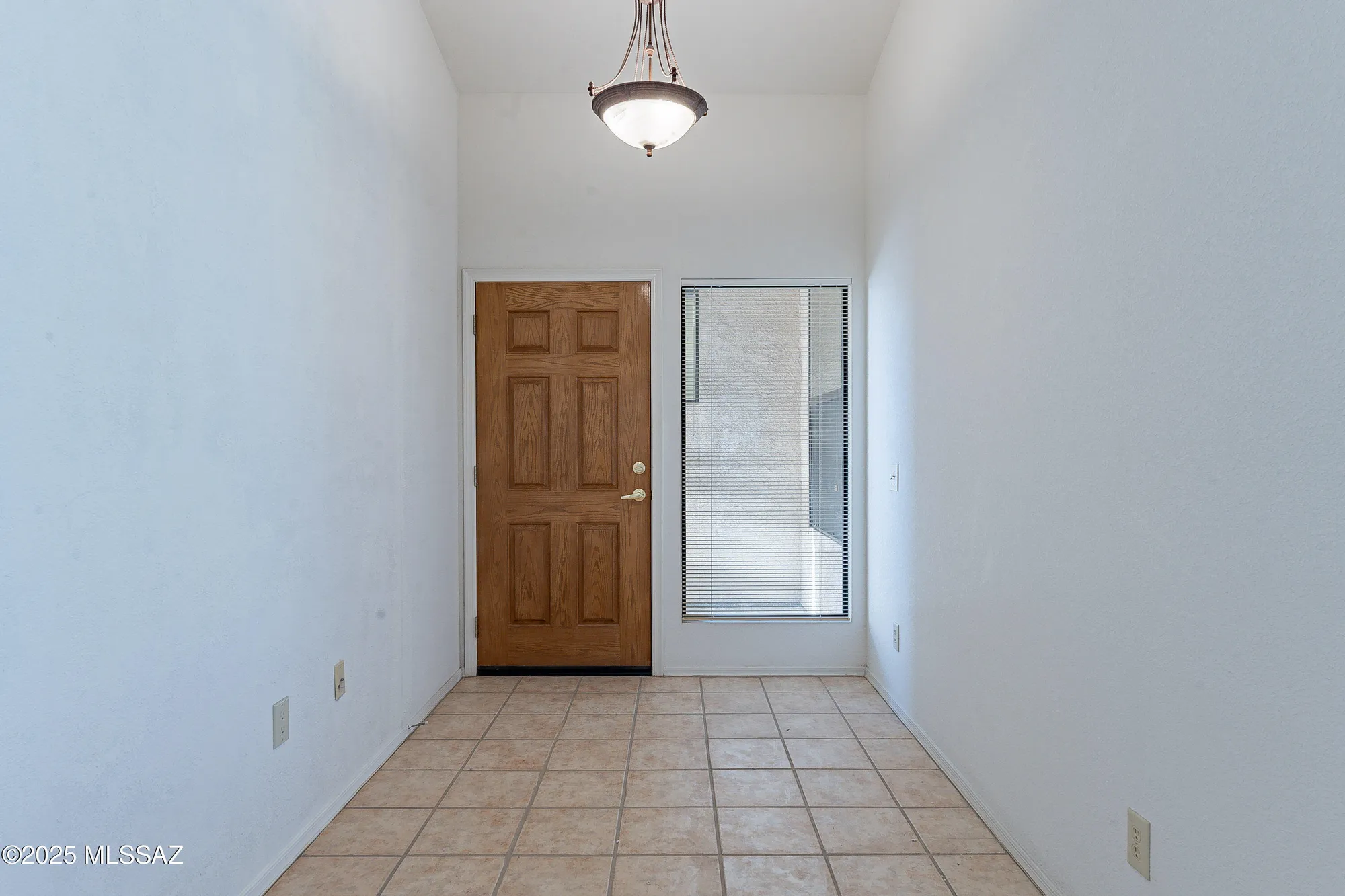 Property Slideshow image 29 of 37 | 63752 e holiday dr, Tucson, AZ, 85739