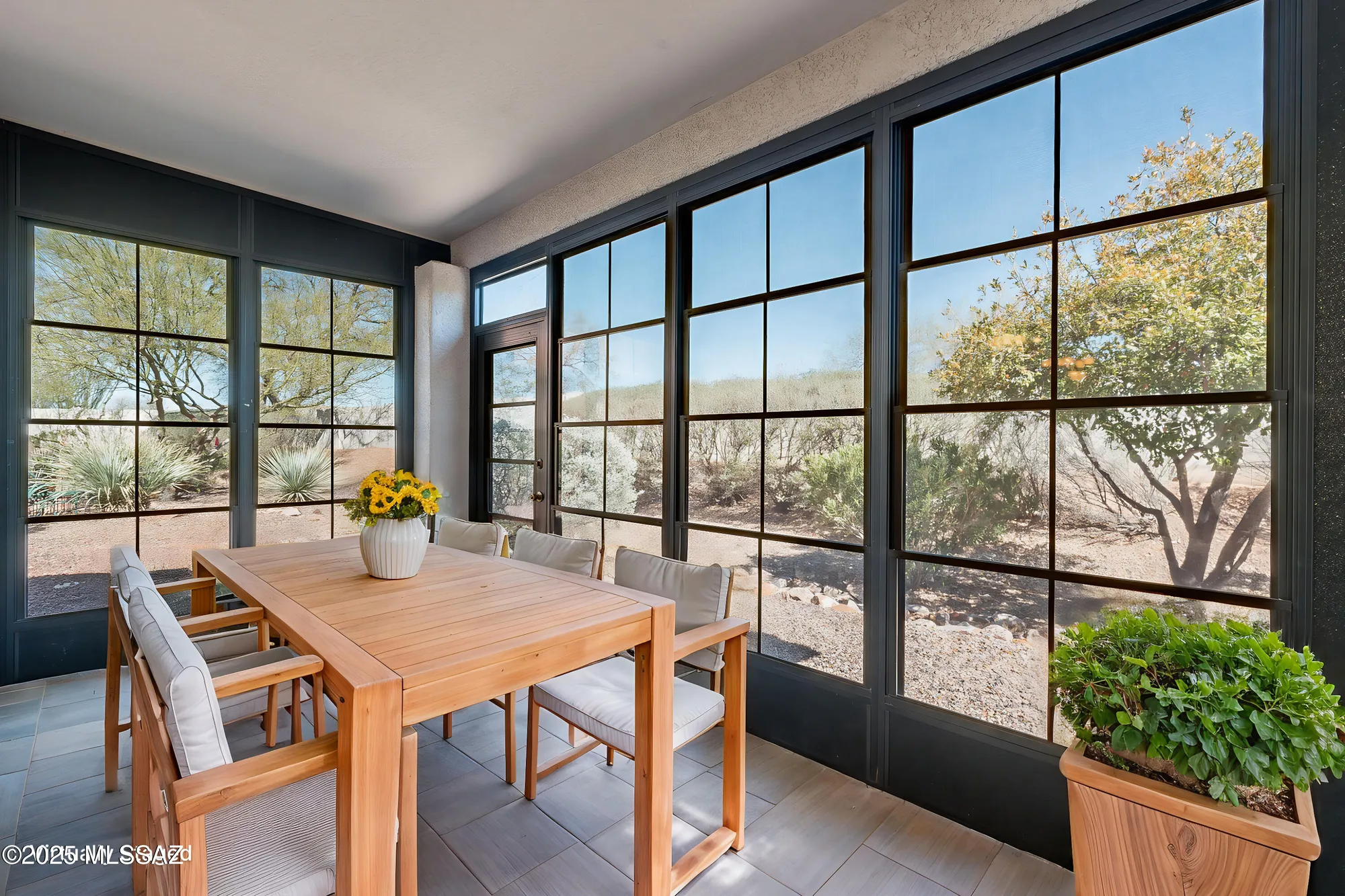 Property Slideshow image 5 of 37 | 63752 e holiday dr, Tucson, AZ, 85739