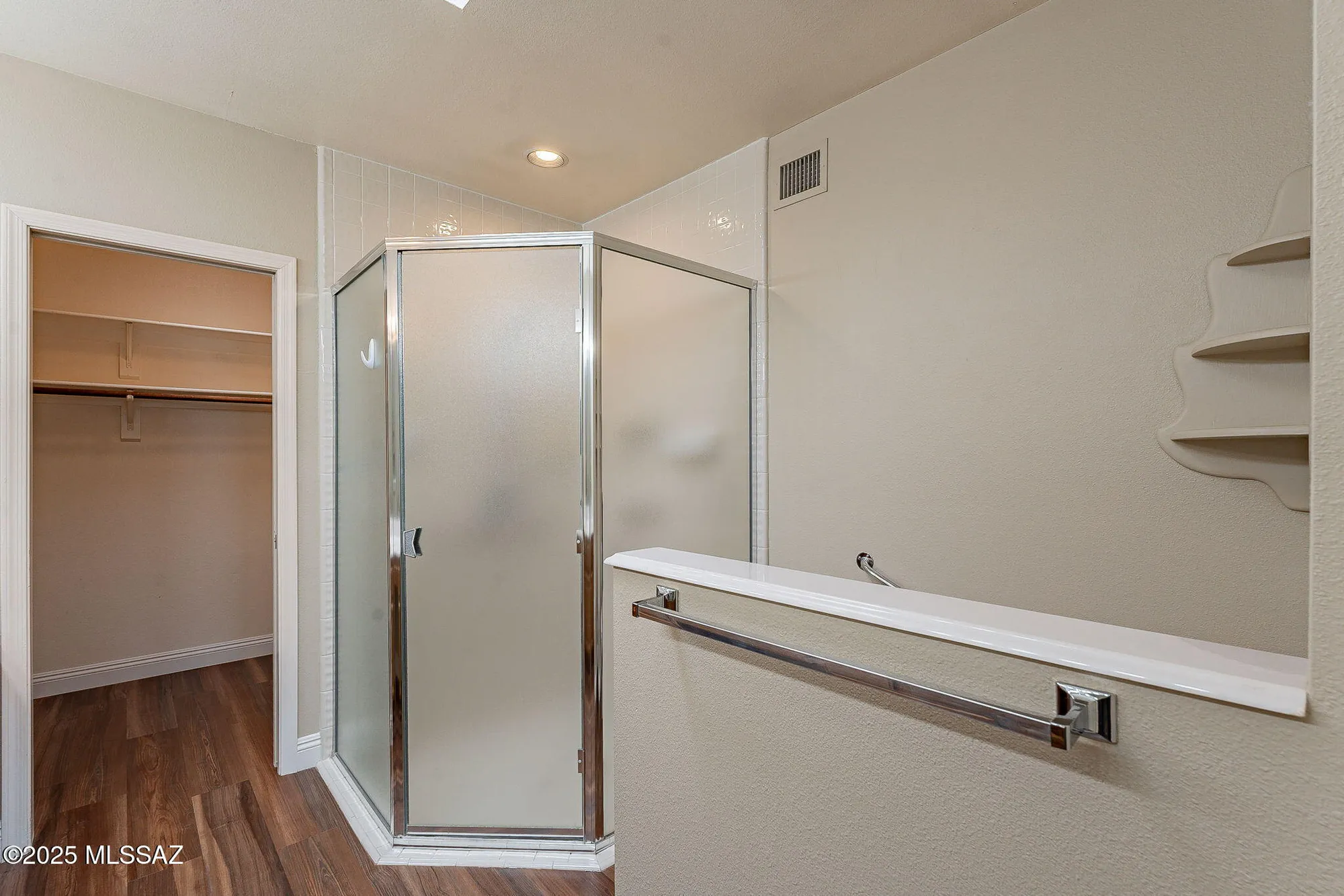 Property Slideshow image 30 of 46 | 38324 s silverwood dr, Tucson, AZ, 85739