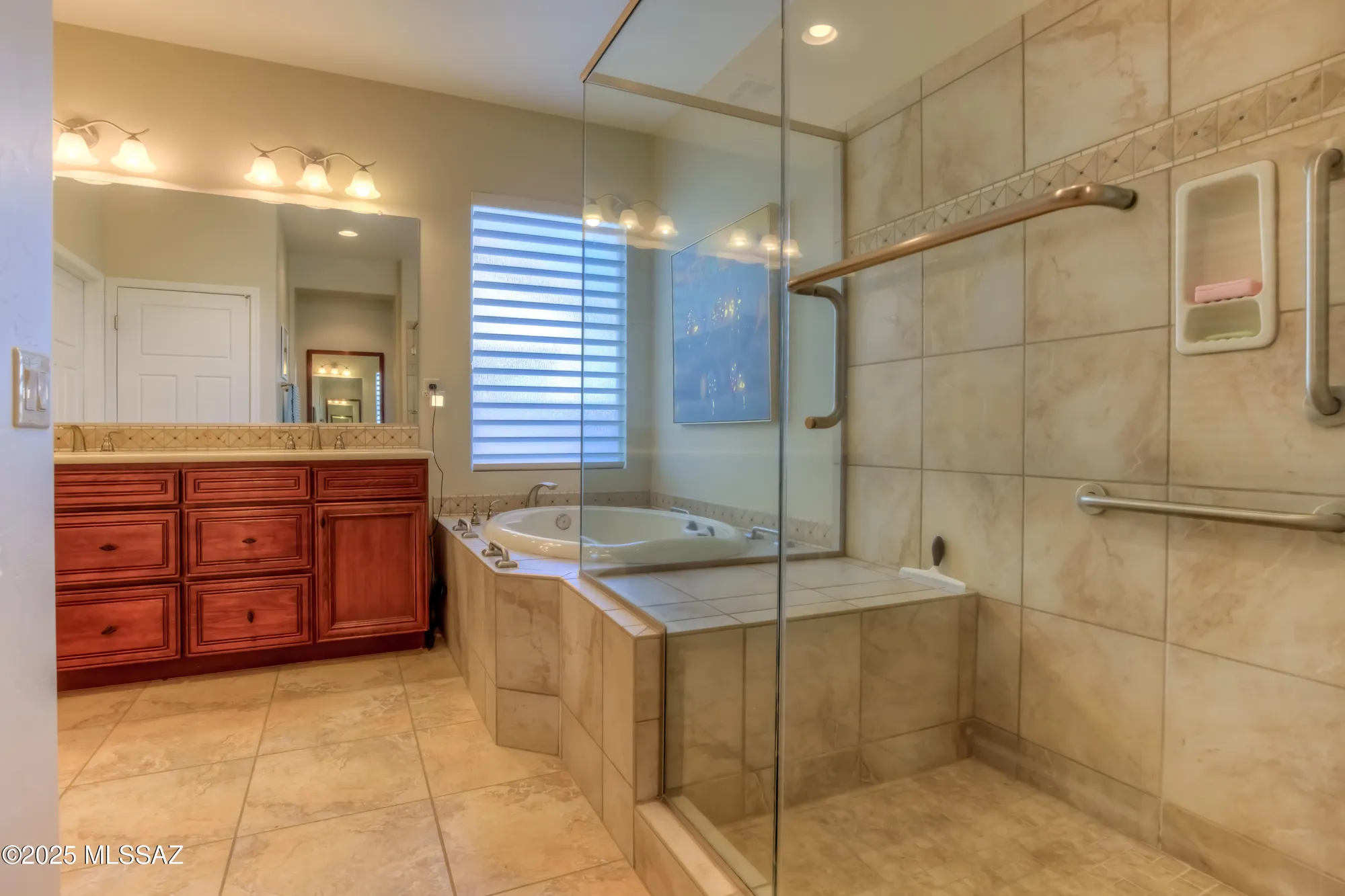 Property Slideshow image 17 of 36 | 60326 e arroyo grande dr, Oracle, AZ, 85623