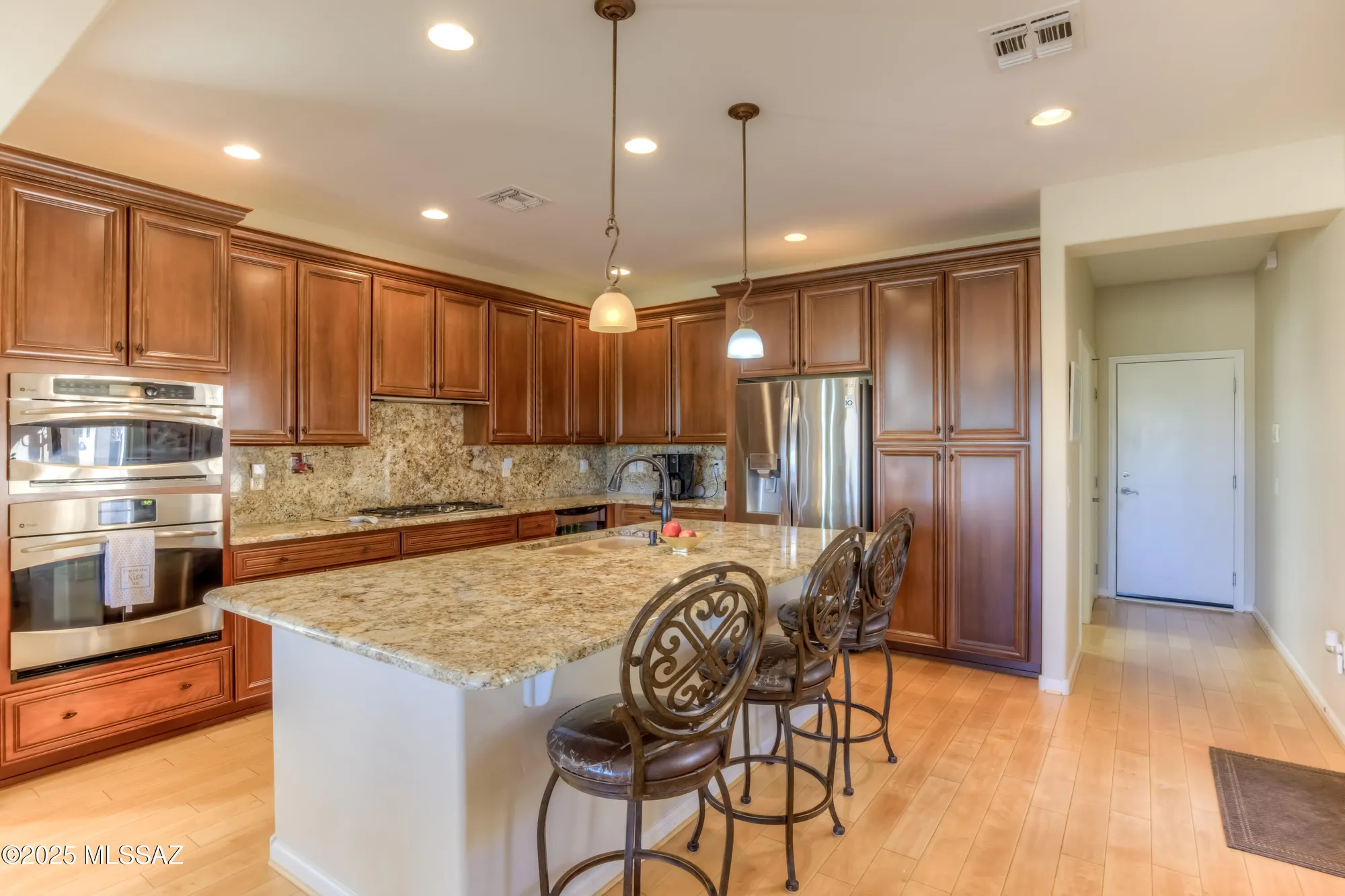 Property Slideshow image 11 of 36 | 60326 e arroyo grande dr, Oracle, AZ, 85623