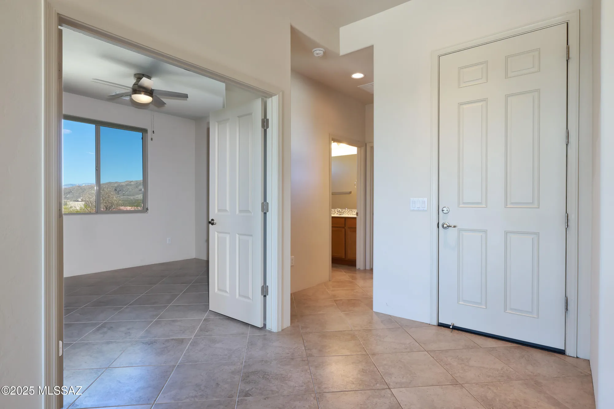 Property Slideshow image 17 of 38 | 13808 e langtry ln, Tucson, AZ, 85747