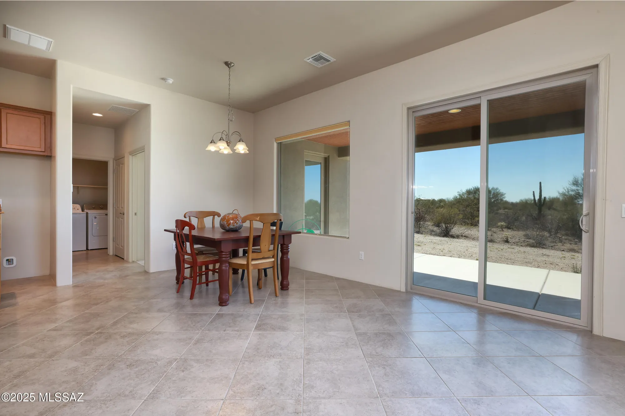 Property Slideshow image 8 of 38 | 13808 e langtry ln, Tucson, AZ, 85747