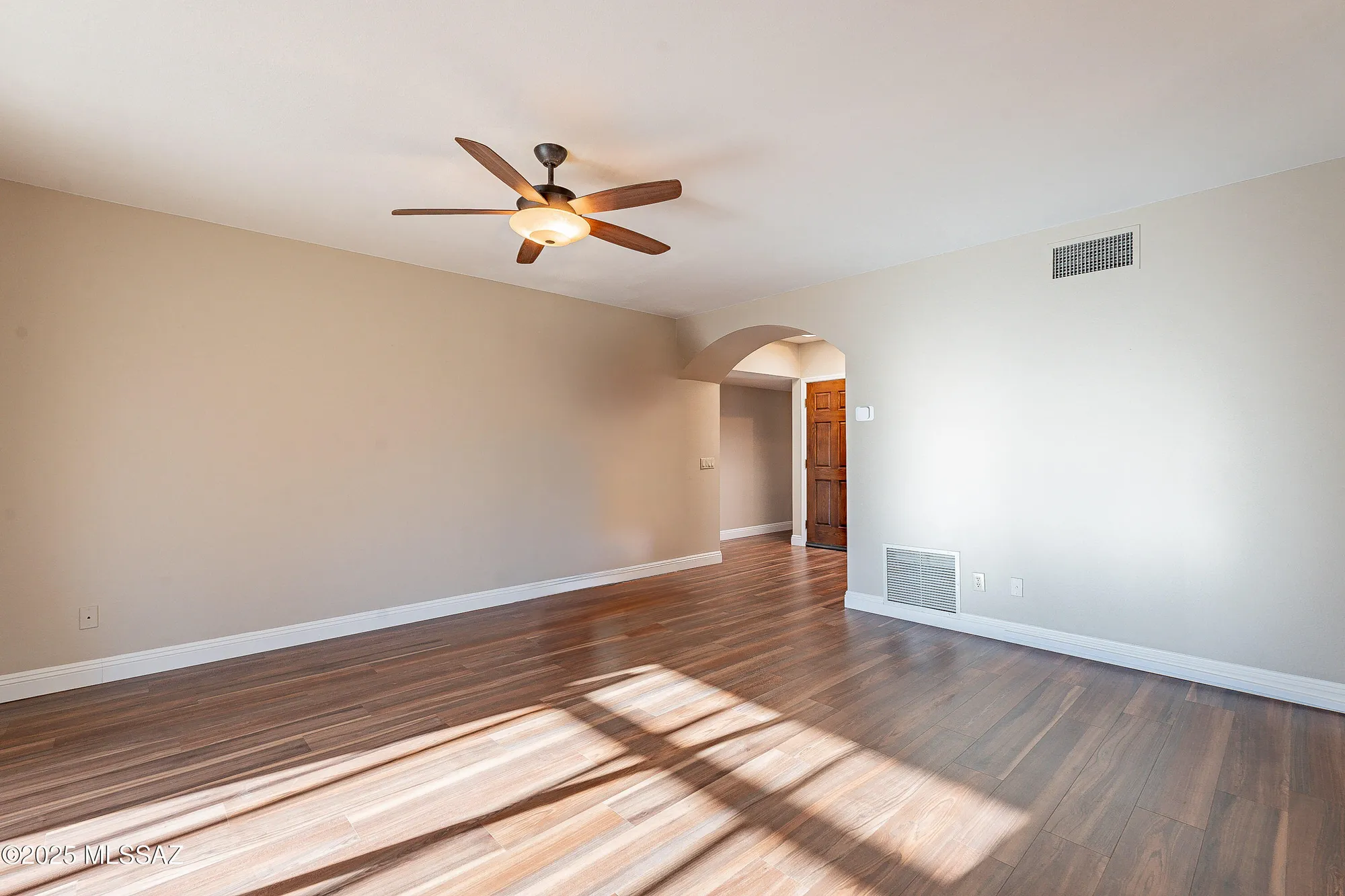 Property Slideshow image 14 of 46 | 38324 s silverwood dr, Tucson, AZ, 85739