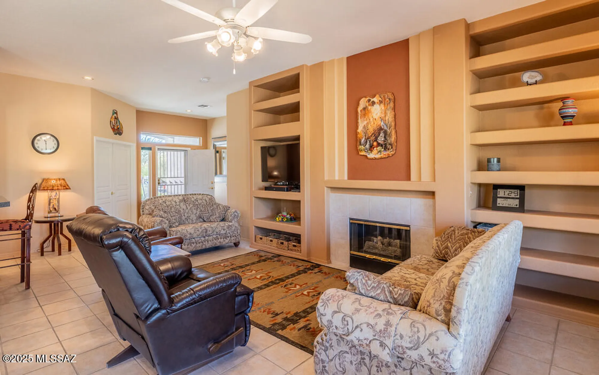 Property Slideshow image 8 of 48 | 13607 n sunset mesa dr, Marana, AZ, 85658