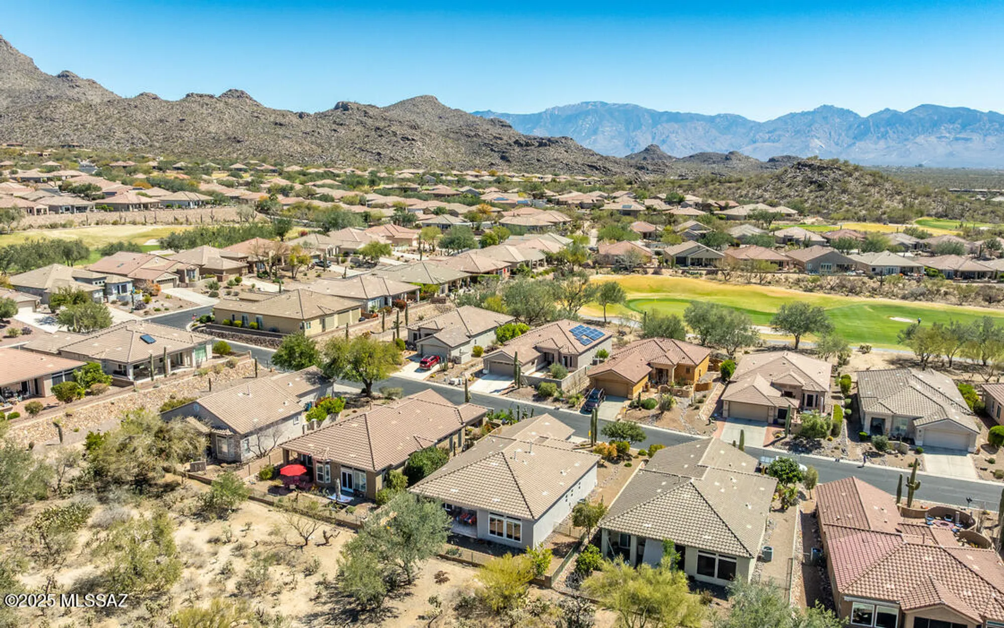 Property Slideshow image 37 of 48 | 13607 n sunset mesa dr, Marana, AZ, 85658