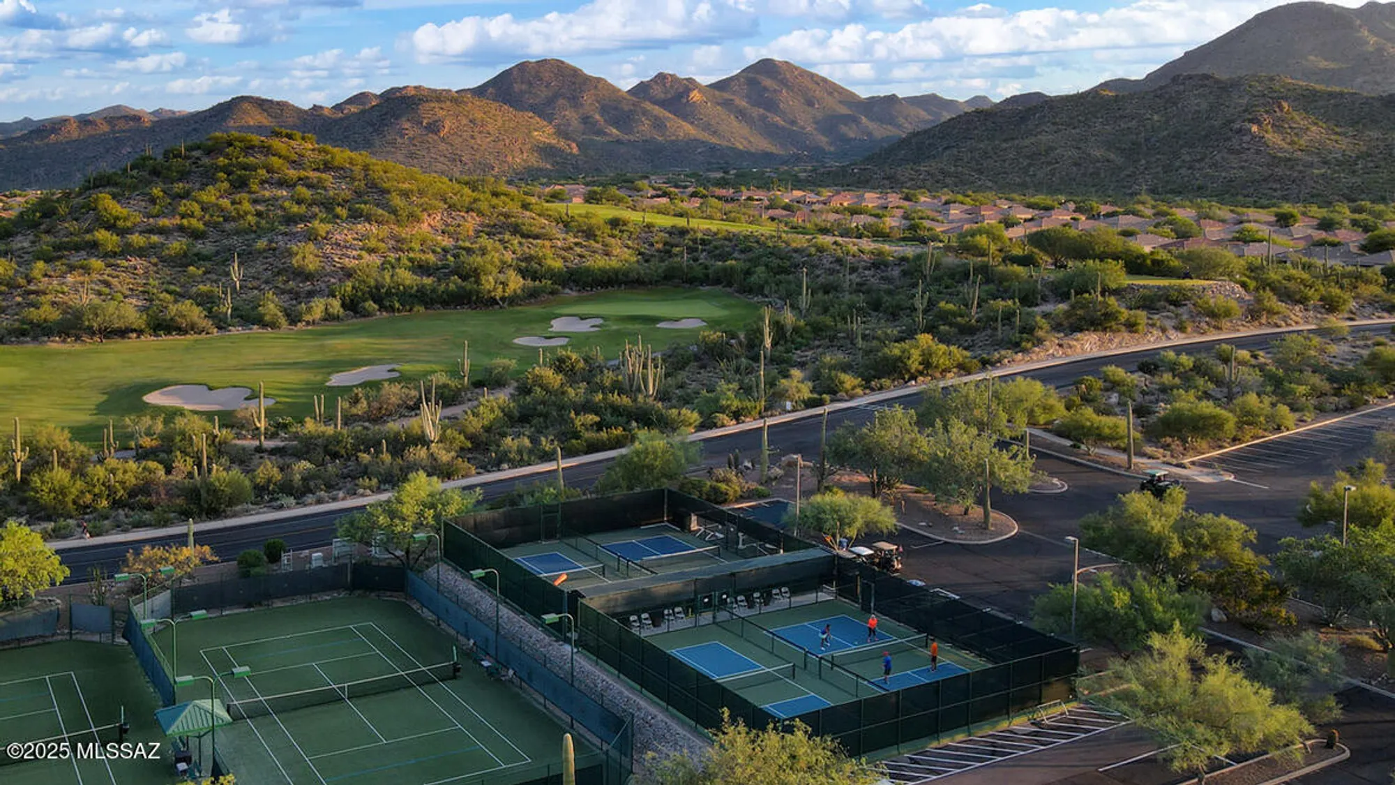 Property Slideshow image 43 of 48 | 13607 n sunset mesa dr, Marana, AZ, 85658