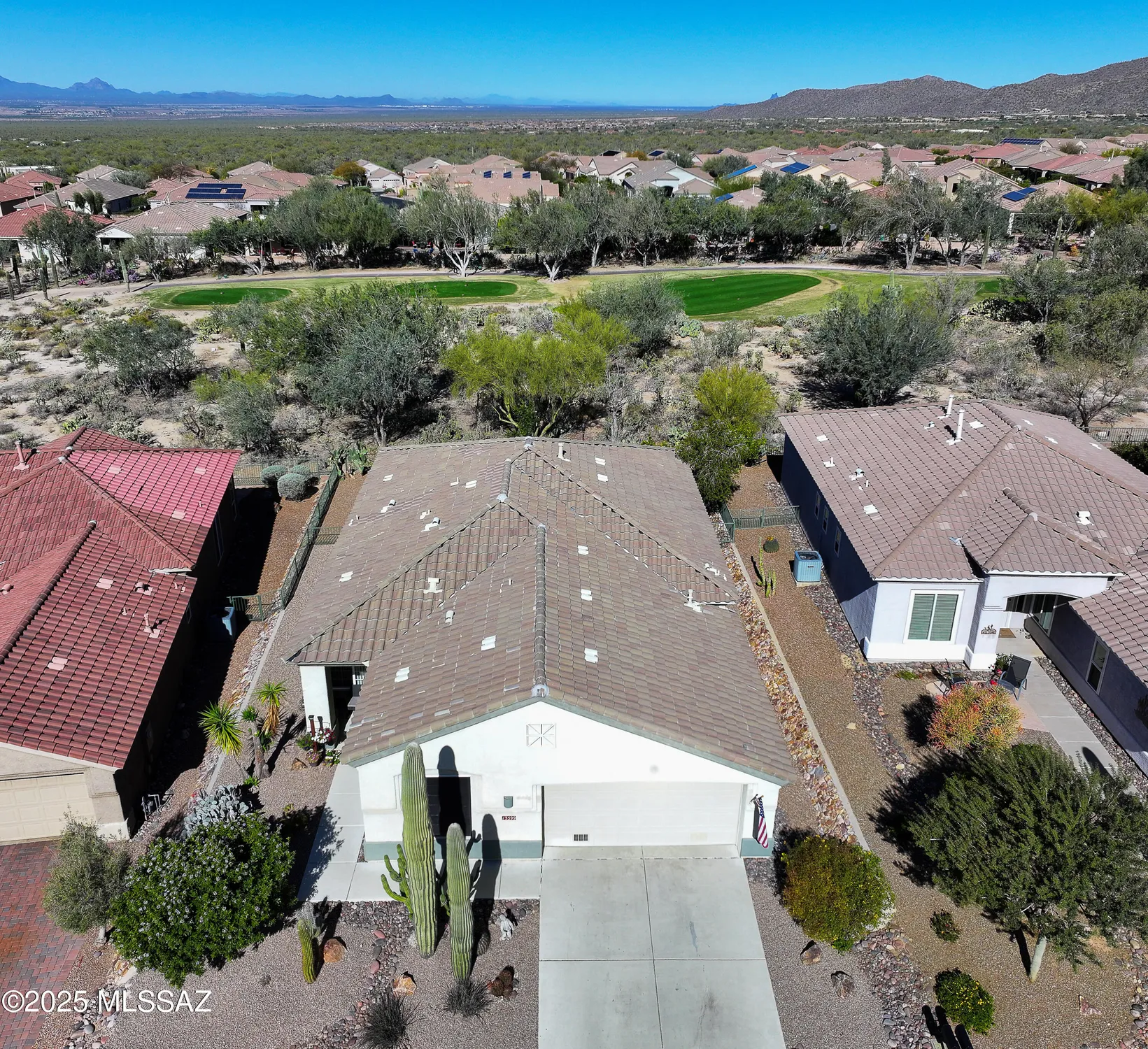 Property Slideshow image 6 of 51 | 13599 n sunset mesa dr, Marana, AZ, 85658