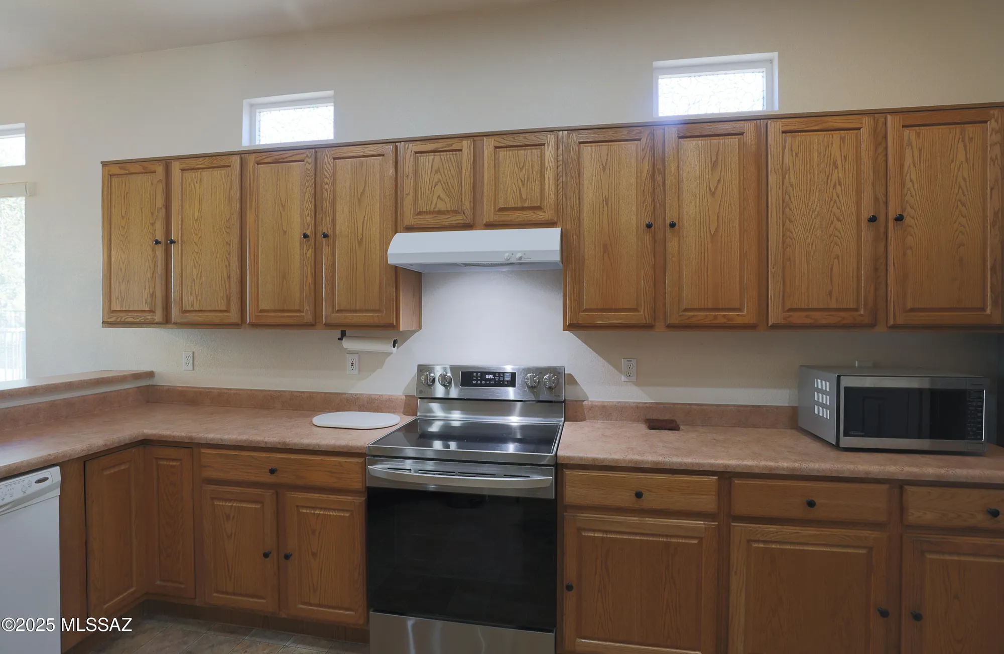 Property Slideshow image 23 of 51 | 13599 n sunset mesa dr, Marana, AZ, 85658