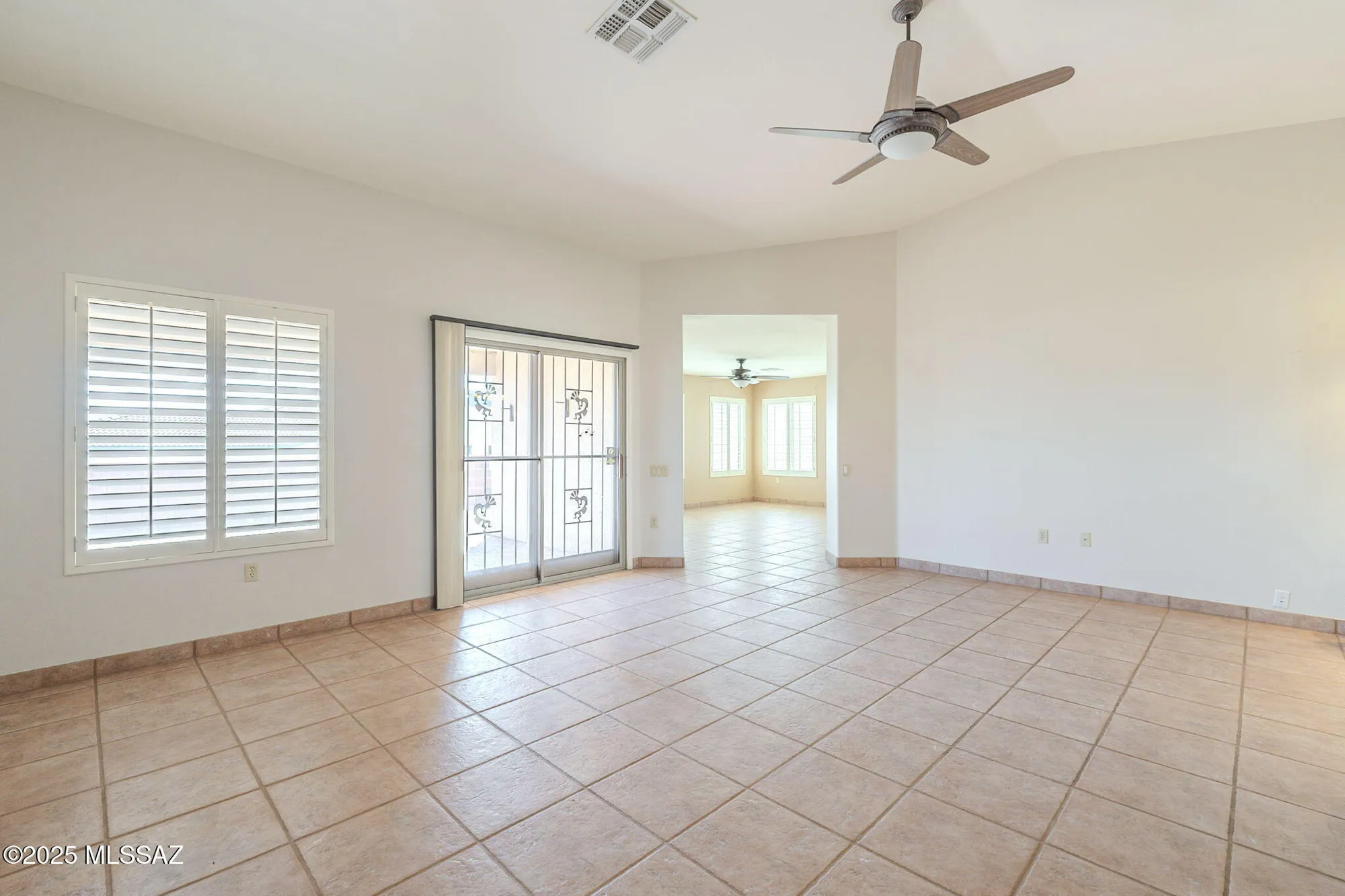 Property Slideshow image 3 of 27 | 312 n cedar crest dr, Green Valley, AZ, 85614