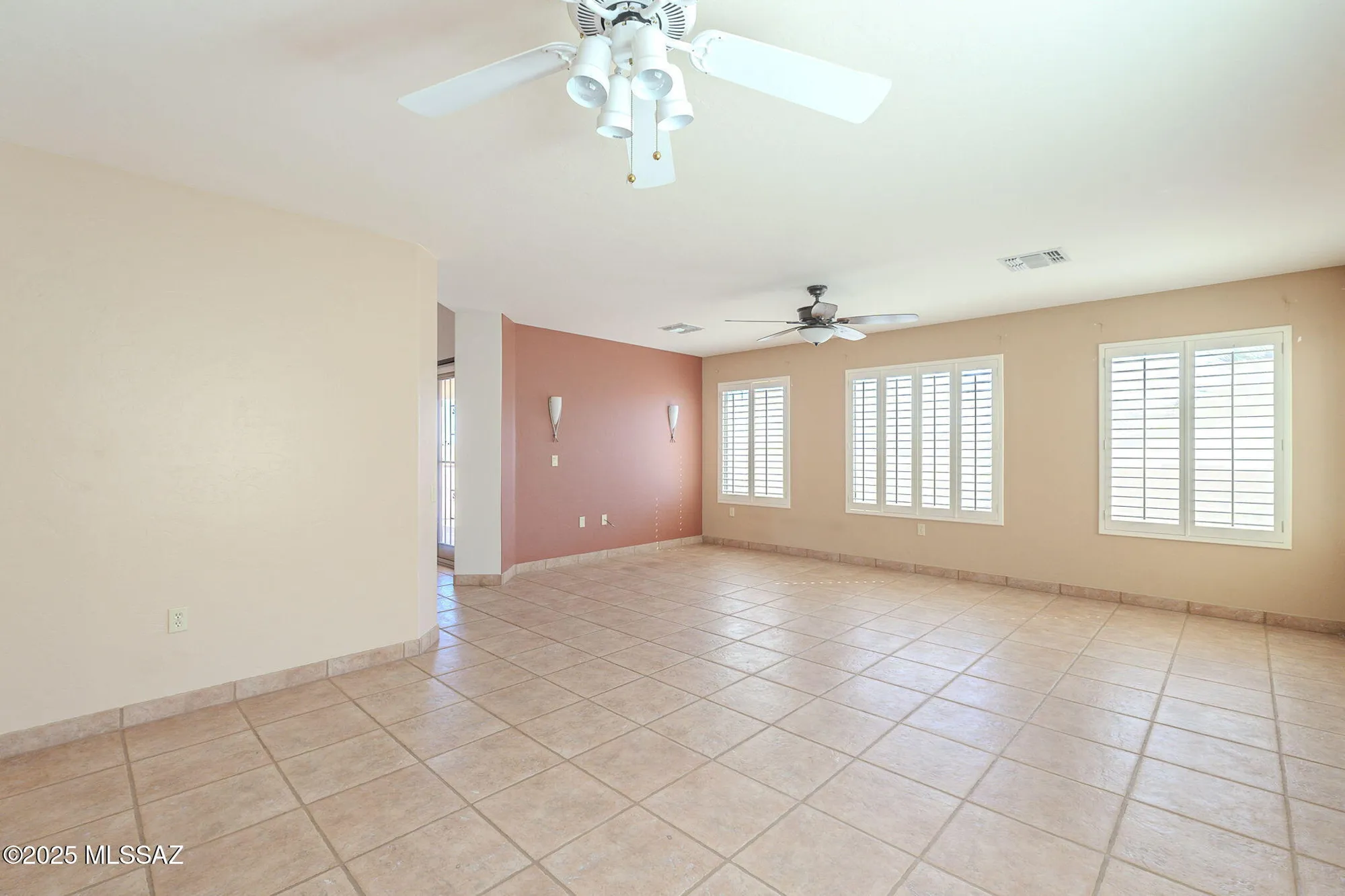 Property Slideshow image 11 of 27 | 312 n cedar crest dr, Green Valley, AZ, 85614
