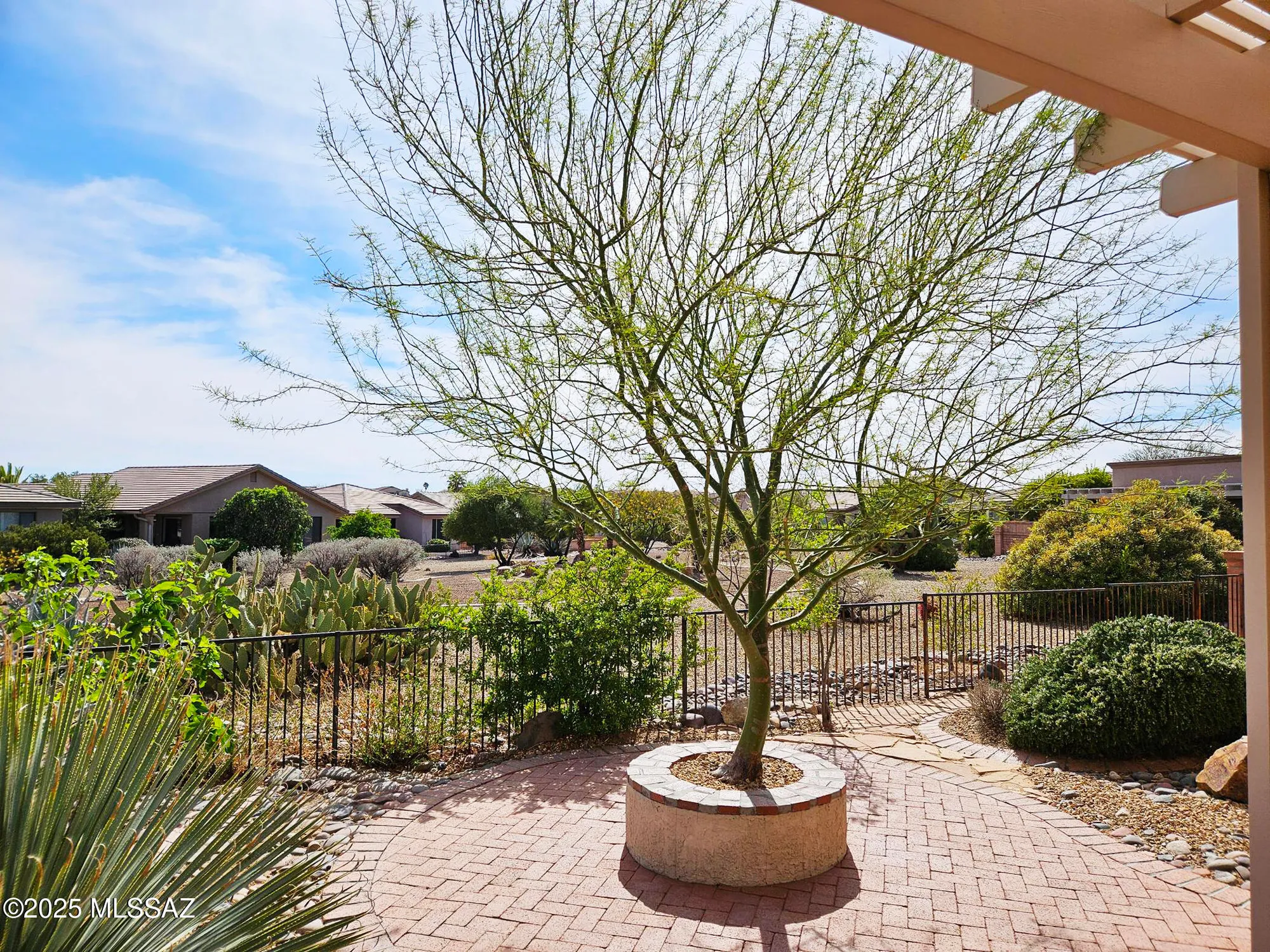 Property Slideshow image 23 of 26 | 1957 w vista ridge dr, Green Valley, AZ, 85622