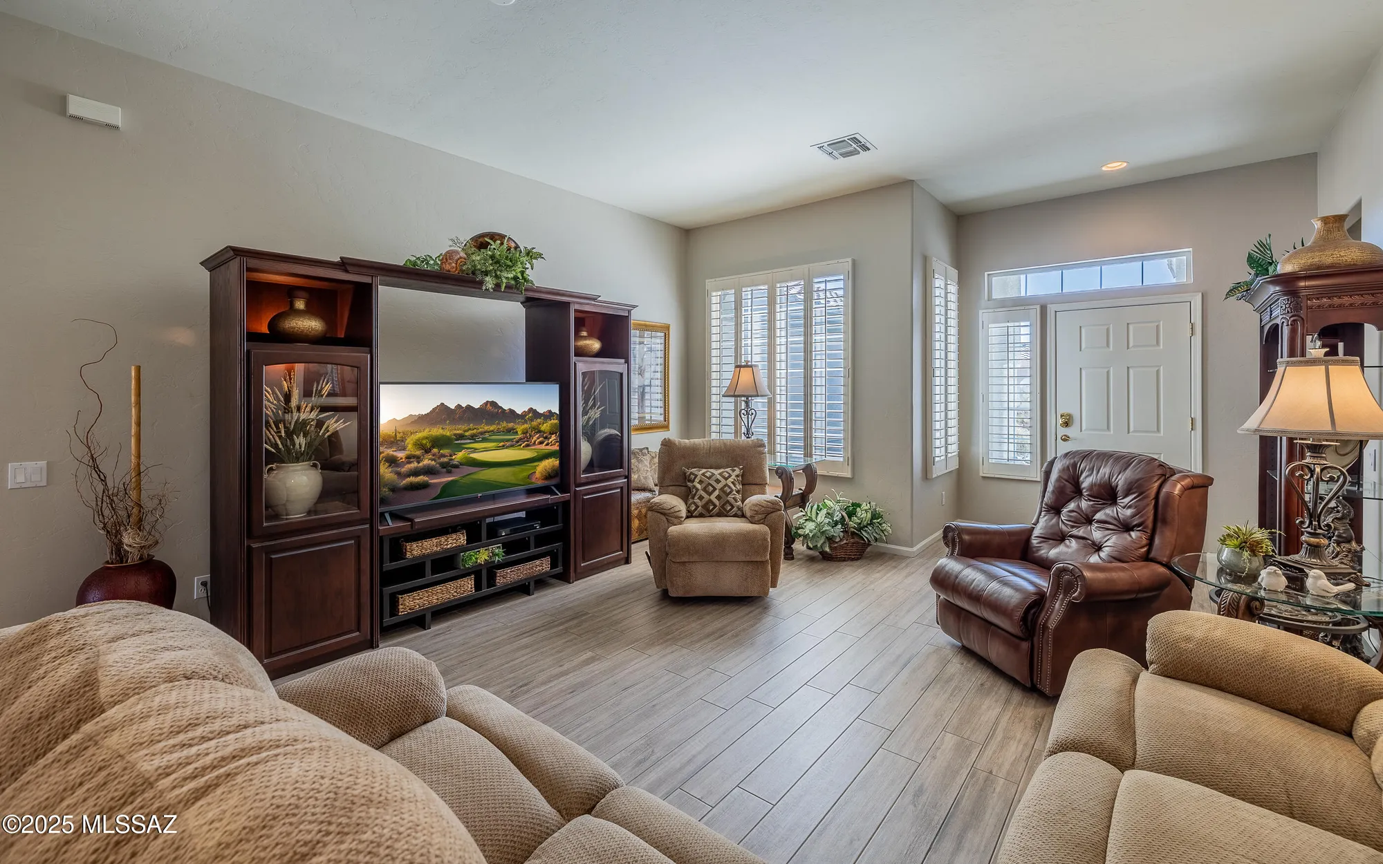 Property Slideshow image 4 of 47 | 5084 w desert poppy ln, Marana, AZ, 85658
