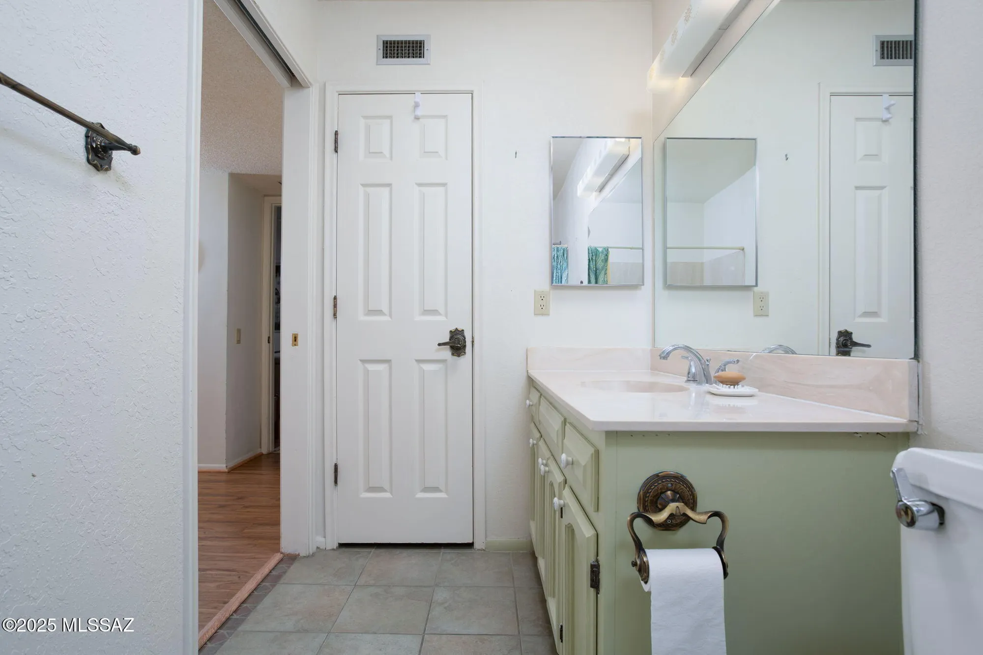 Property Slideshow image 17 of 34 | 832 w calle del regalo, Green Valley, AZ, 85614