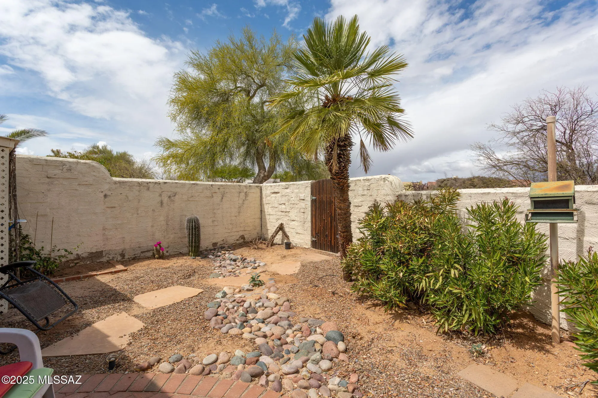 Property Slideshow image 27 of 34 | 832 w calle del regalo, Green Valley, AZ, 85614
