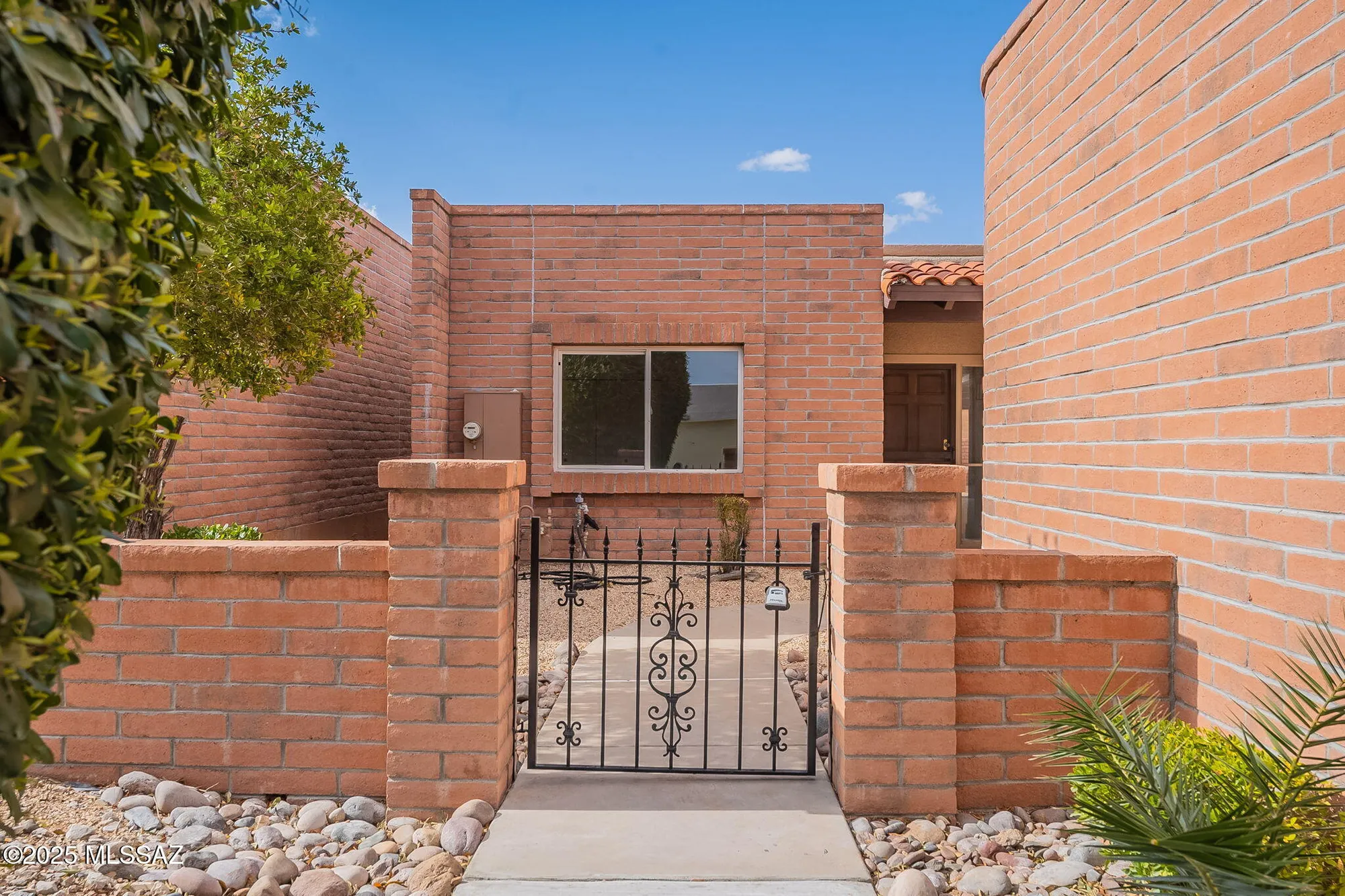 Property Slideshow image 3 of 27 | 1594 w calle hacienda, Green Valley, AZ, 85622