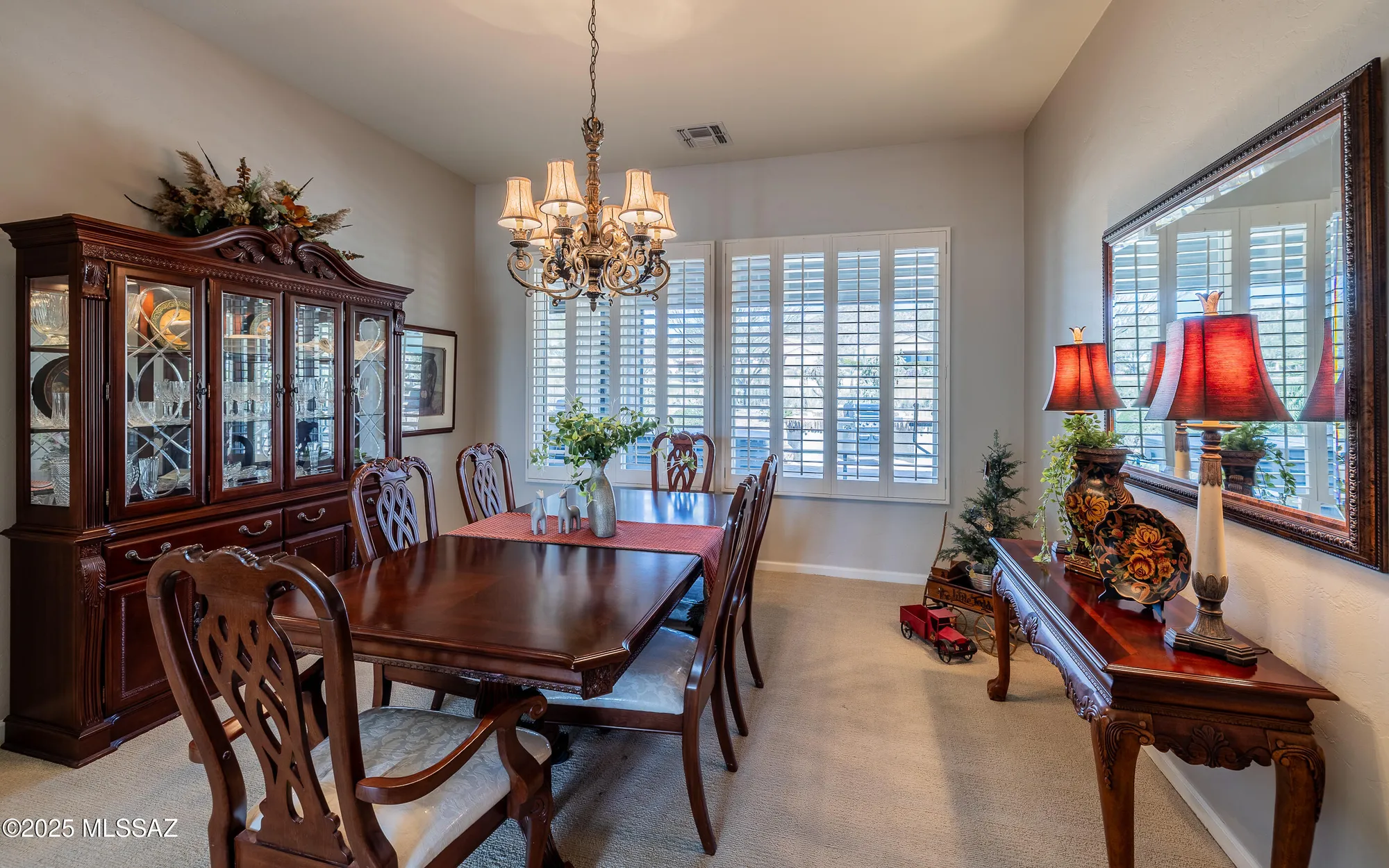 Property Slideshow image 6 of 47 | 5084 w desert poppy ln, Marana, AZ, 85658