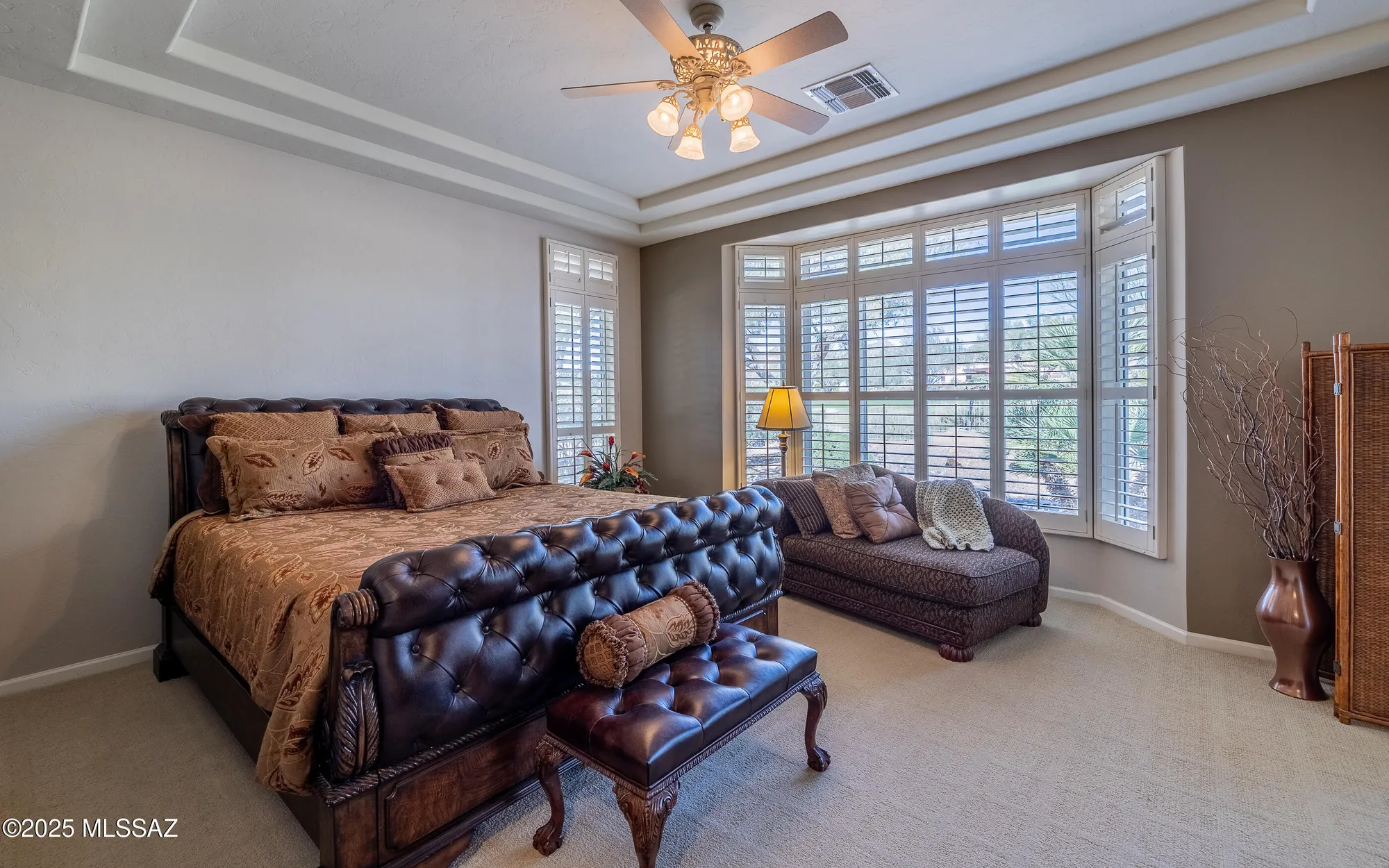 Property Slideshow image 15 of 47 | 5084 w desert poppy ln, Marana, AZ, 85658