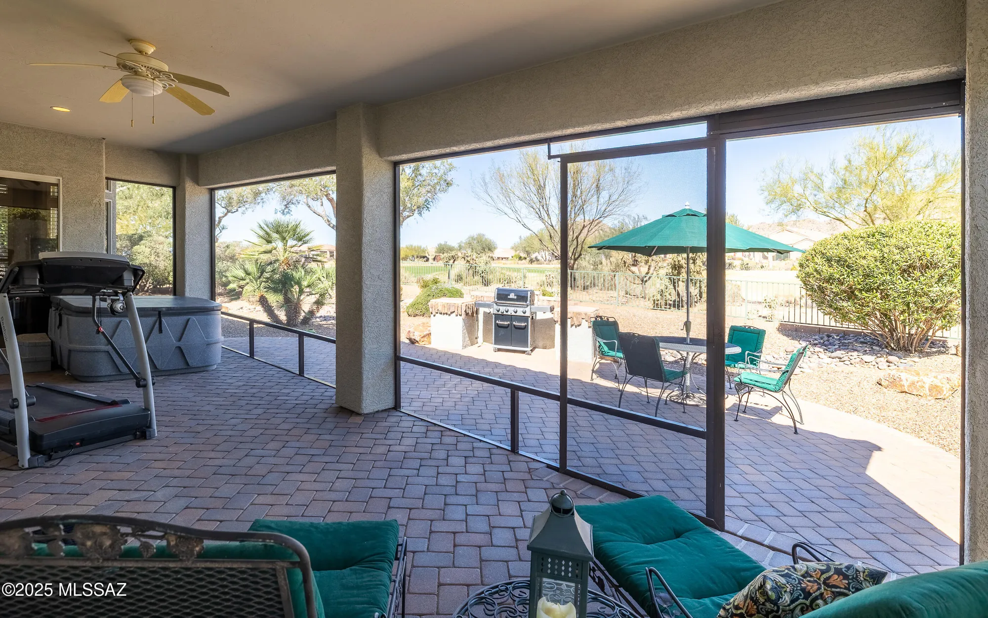 Property Slideshow image 24 of 47 | 5084 w desert poppy ln, Marana, AZ, 85658