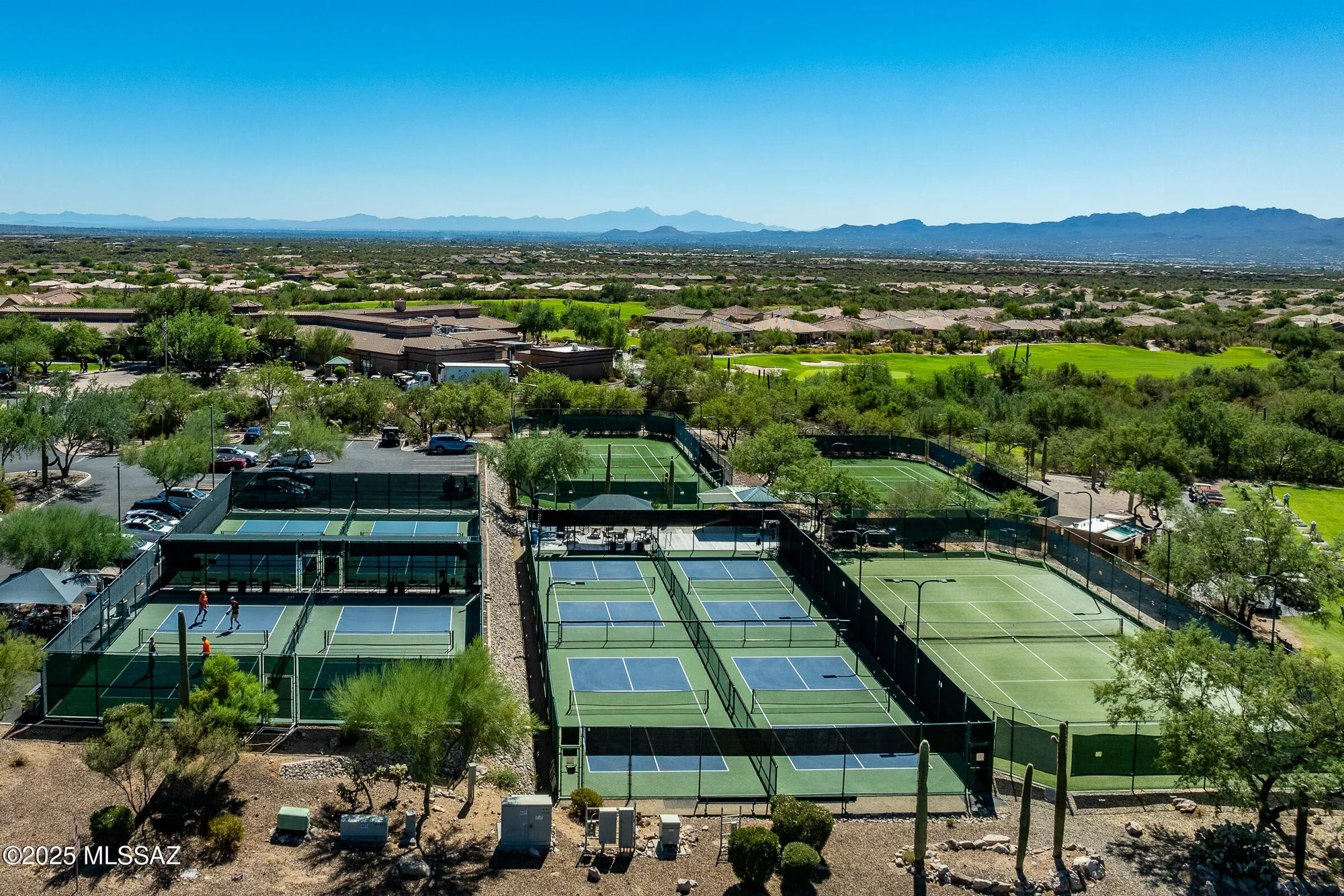 Property Slideshow image 47 of 47 | 5084 w desert poppy ln, Marana, AZ, 85658