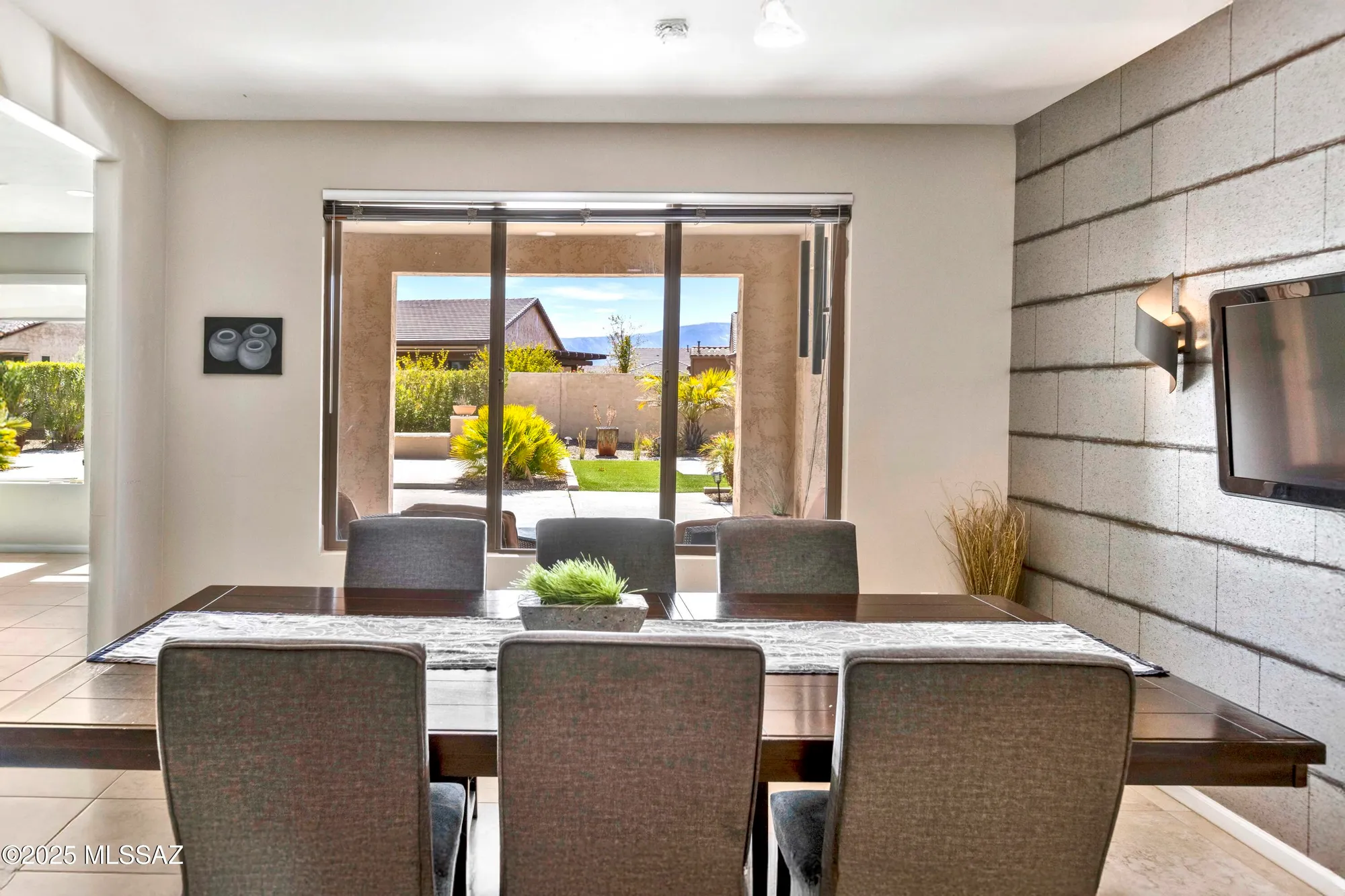 Property Slideshow image 14 of 49 | 31547 s misty basin rd, Oracle, AZ, 85623