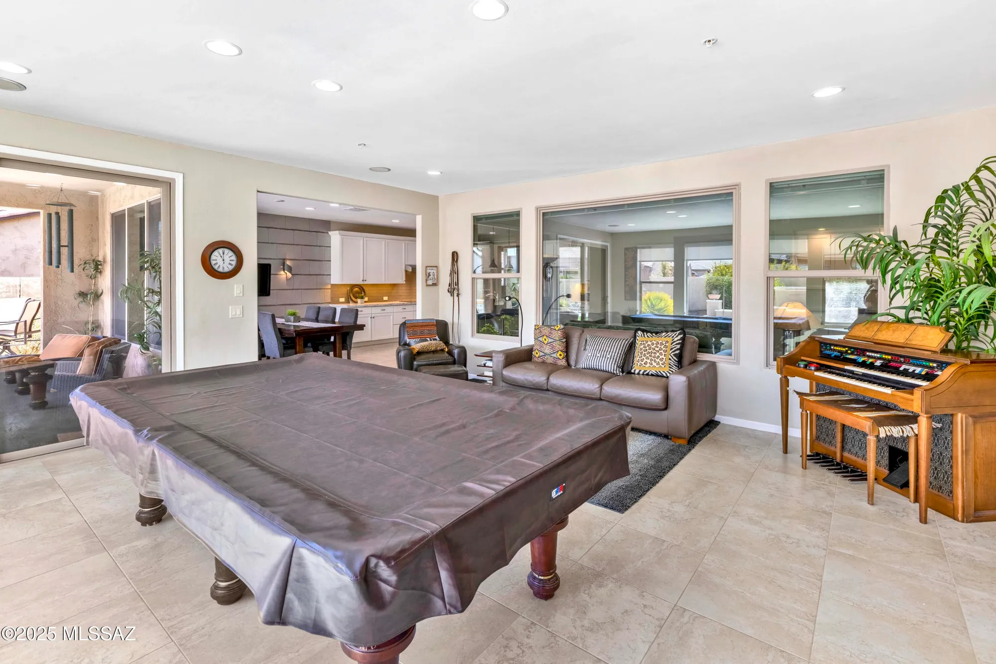 Property Slideshow image 17 of 49 | 31547 s misty basin rd, Oracle, AZ, 85623