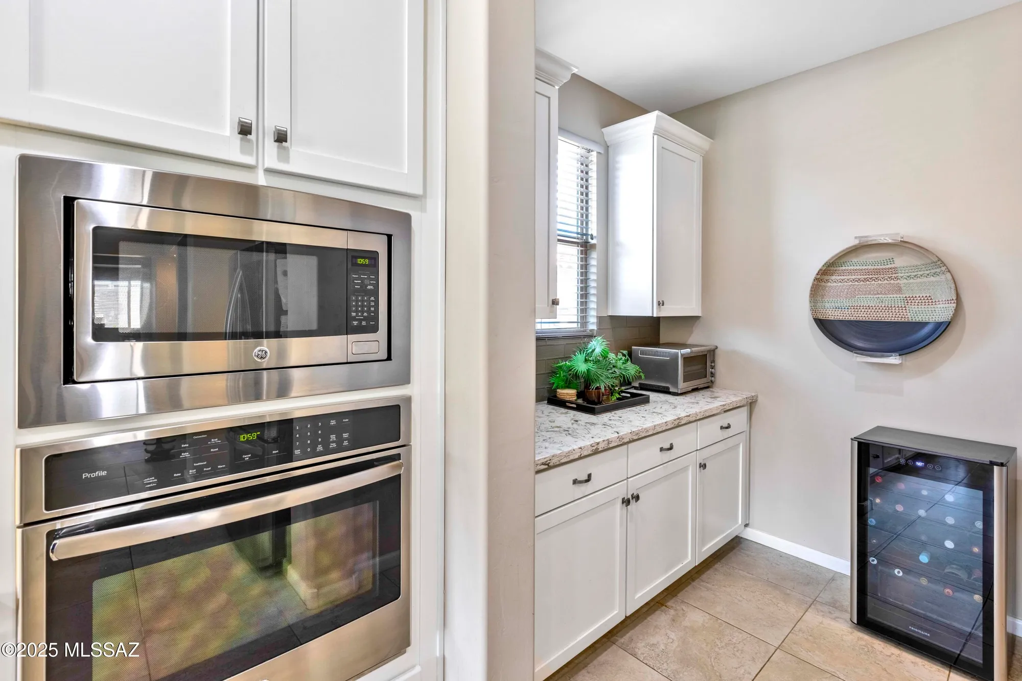 Property Slideshow image 11 of 49 | 31547 s misty basin rd, Oracle, AZ, 85623