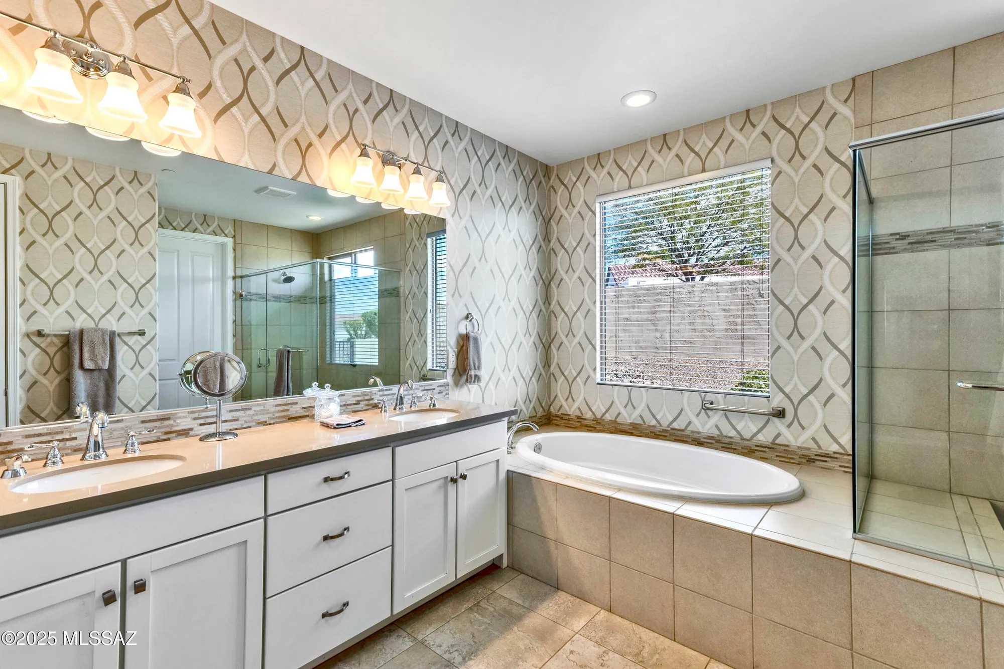 Property Slideshow image 20 of 49 | 31547 s misty basin rd, Oracle, AZ, 85623