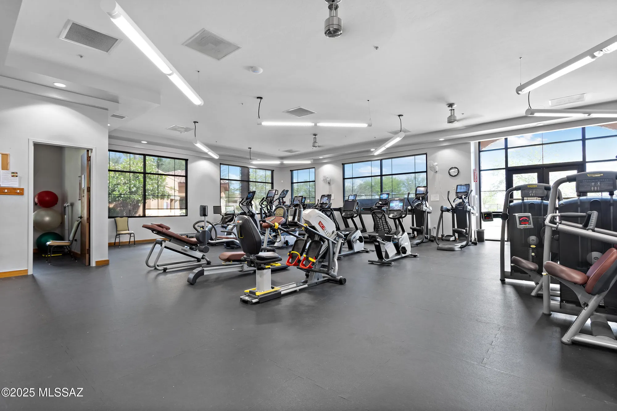 Property Slideshow image 33 of 34 | 14029 e stanhope blvd, Vail, AZ, 85641